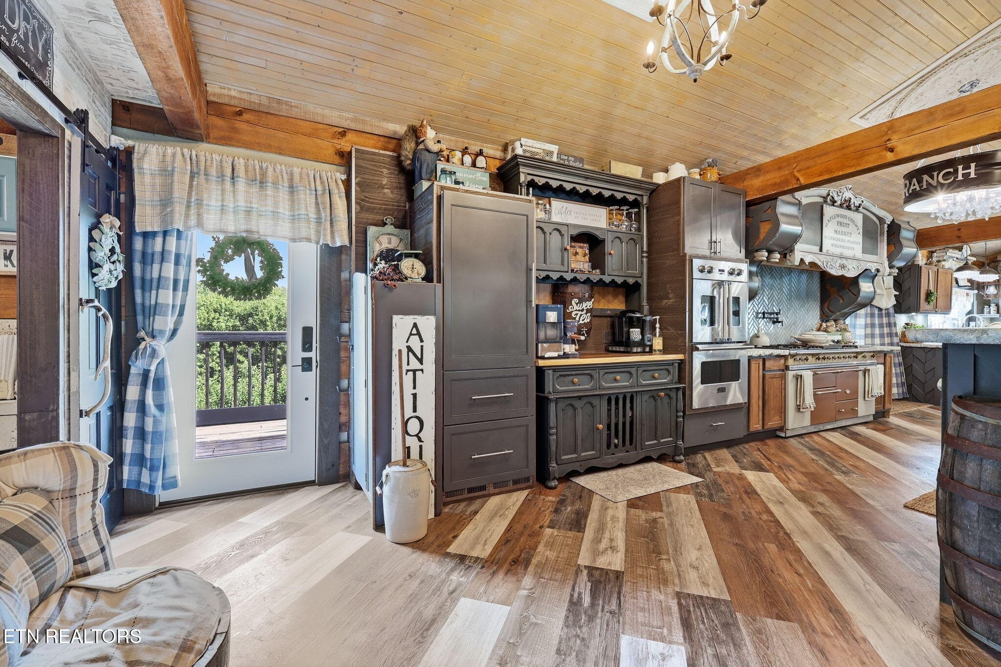 Door to deck - 802 Lee Shirley Rd, Maryville, TN 37801
