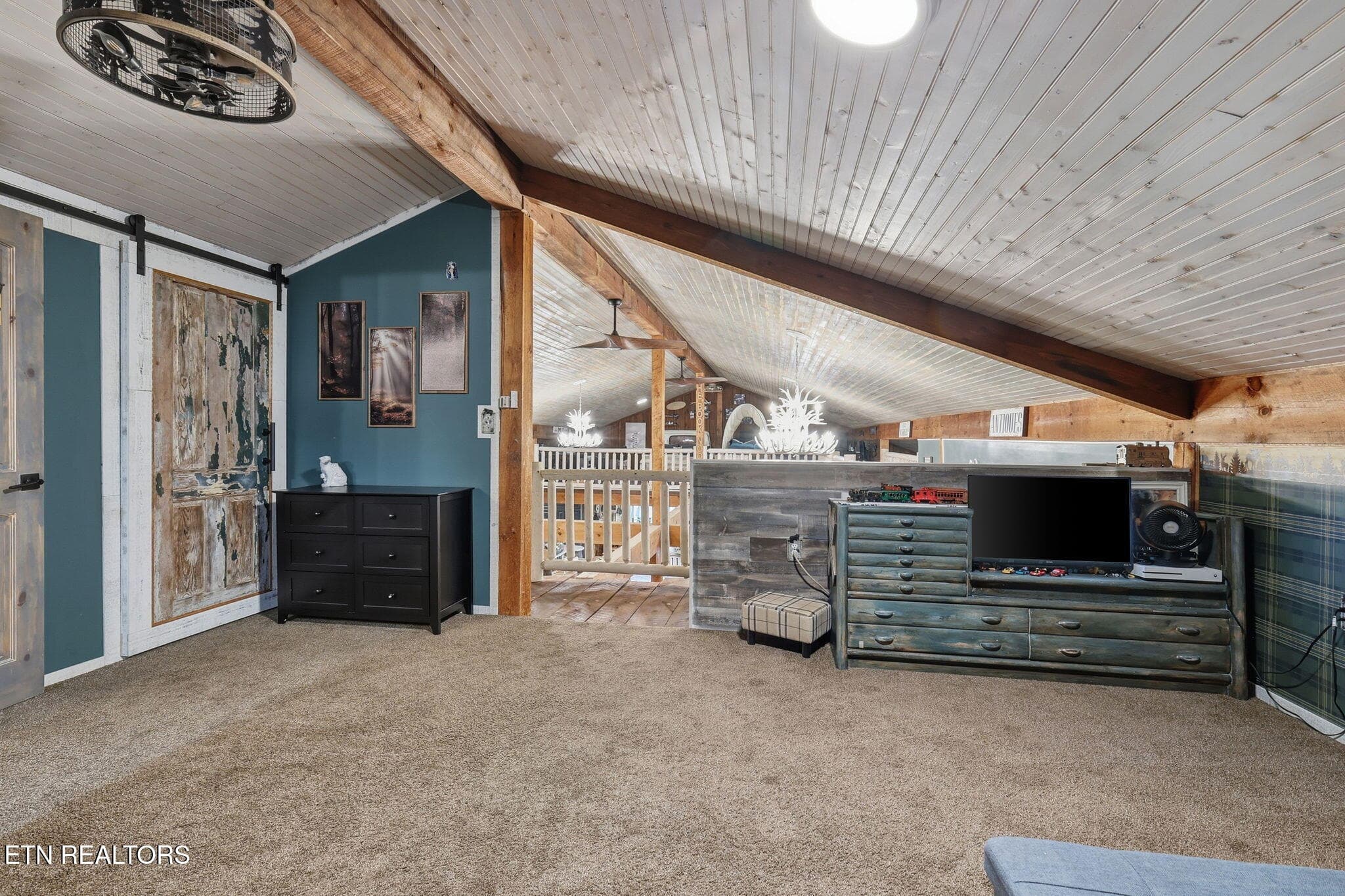 Upper Bedroom 2 - 802 Lee Shirley Rd, Maryville, TN 37801