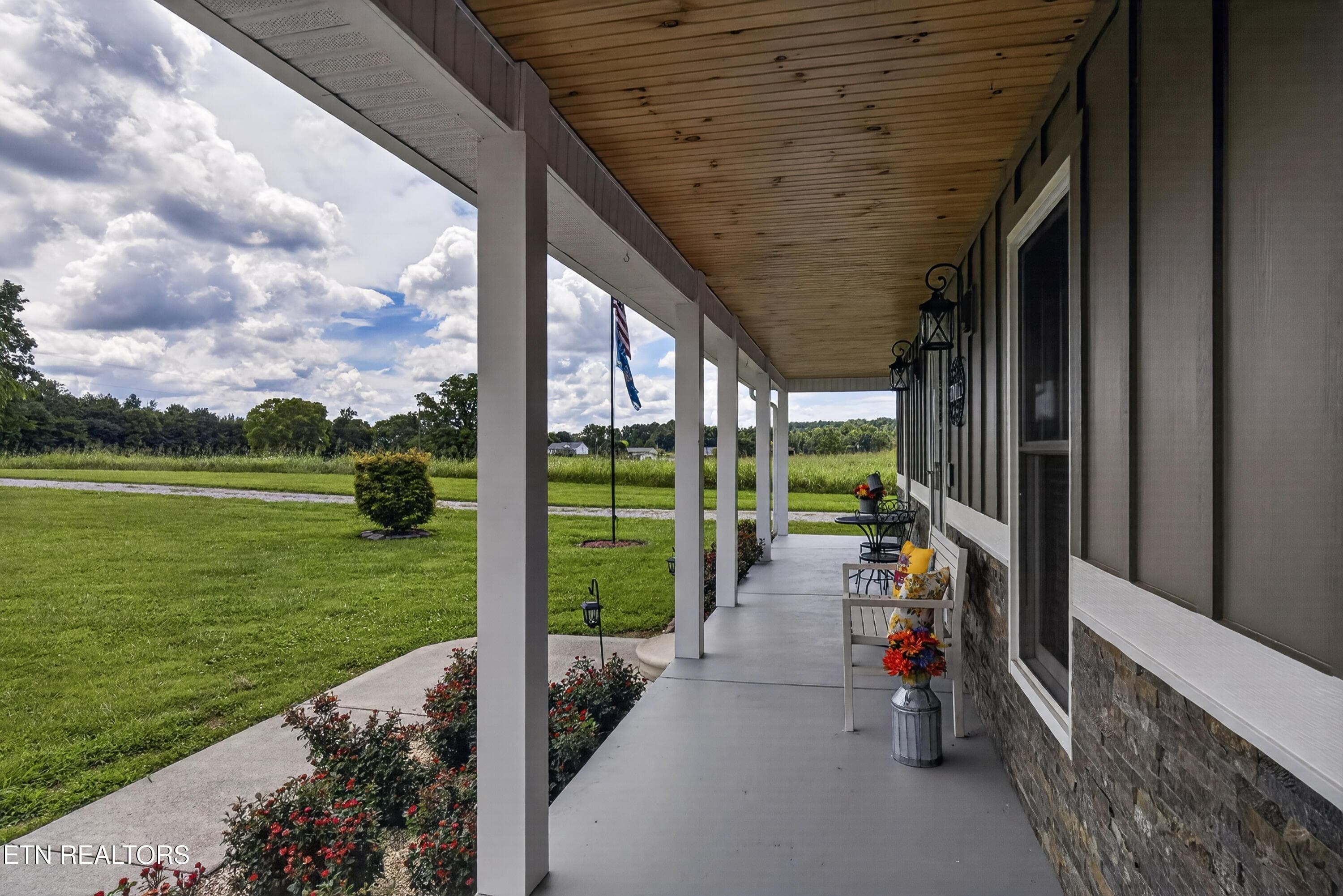 L40A1264 - 112 County Road 290, Philadelphia, TN 37846