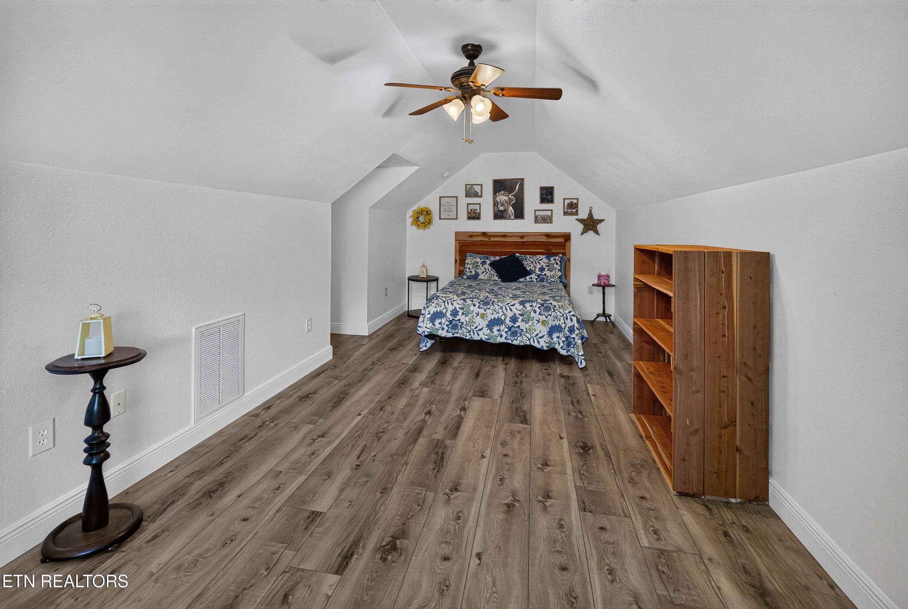 L40A1197 - 112 County Road 290, Philadelphia, TN 37846