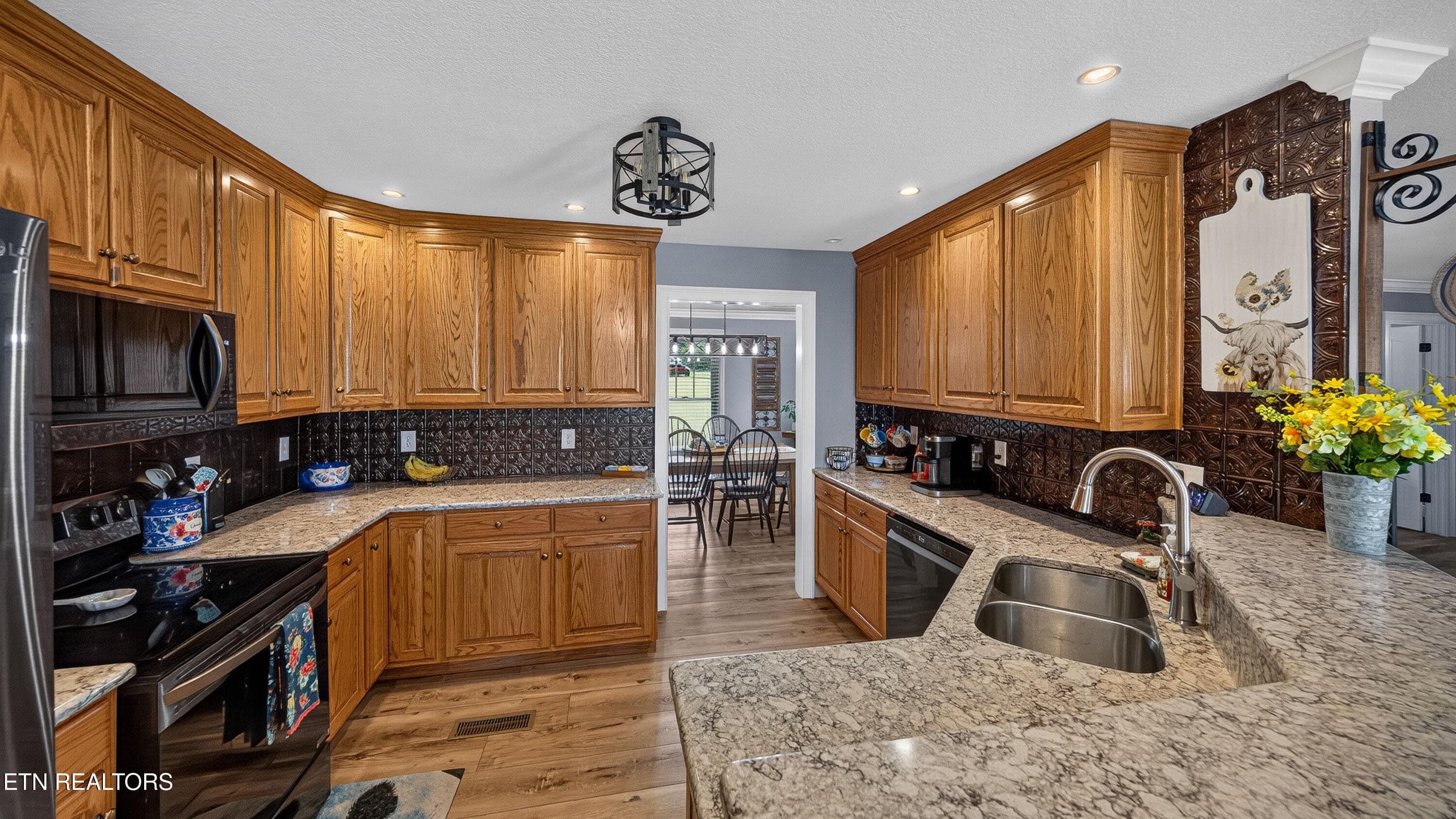 L40A1158 - 112 County Road 290, Philadelphia, TN 37846