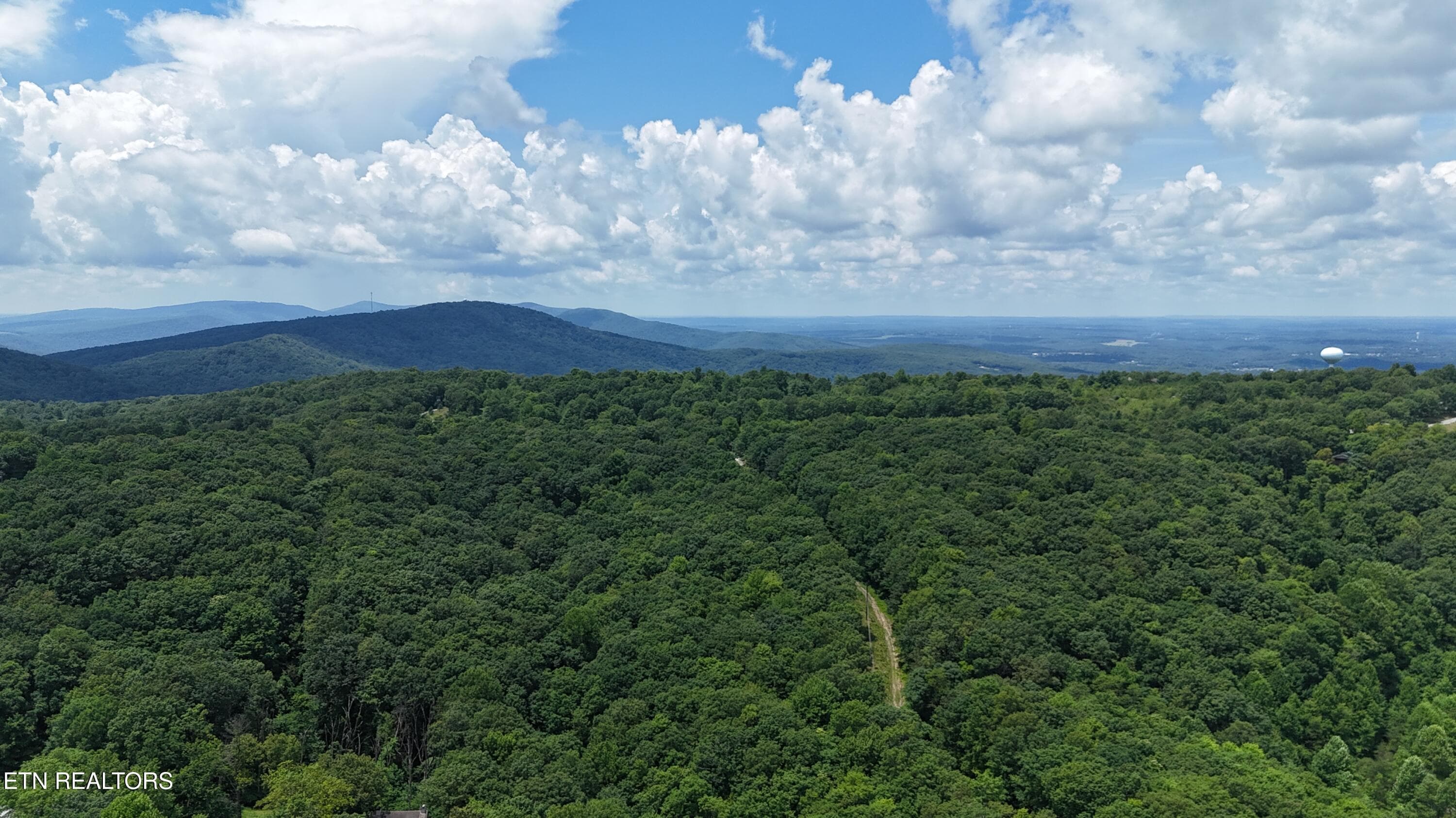 DJI_20250629121708_0683_D - 291 Moytoy Rd U 206, Crab Orchard, TN 37723, Crab Orchard