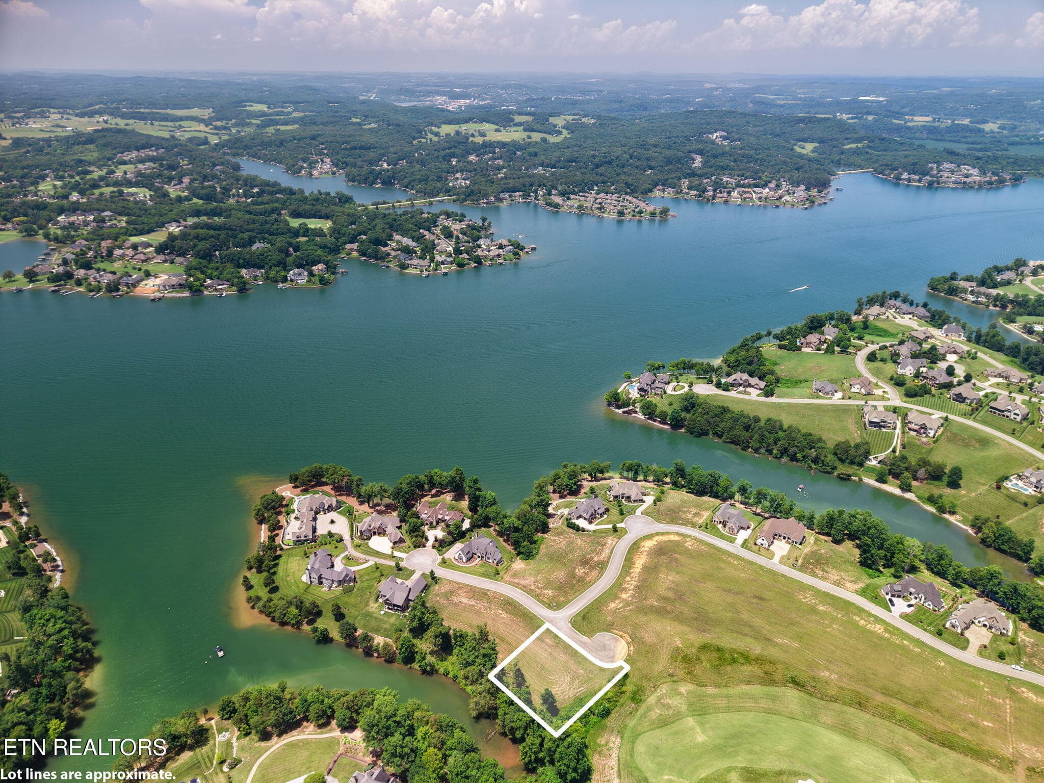 10-web-or-mls-070--FULL - 161 Careen Court, Lenoir City, TN 37772, Lenoir City
