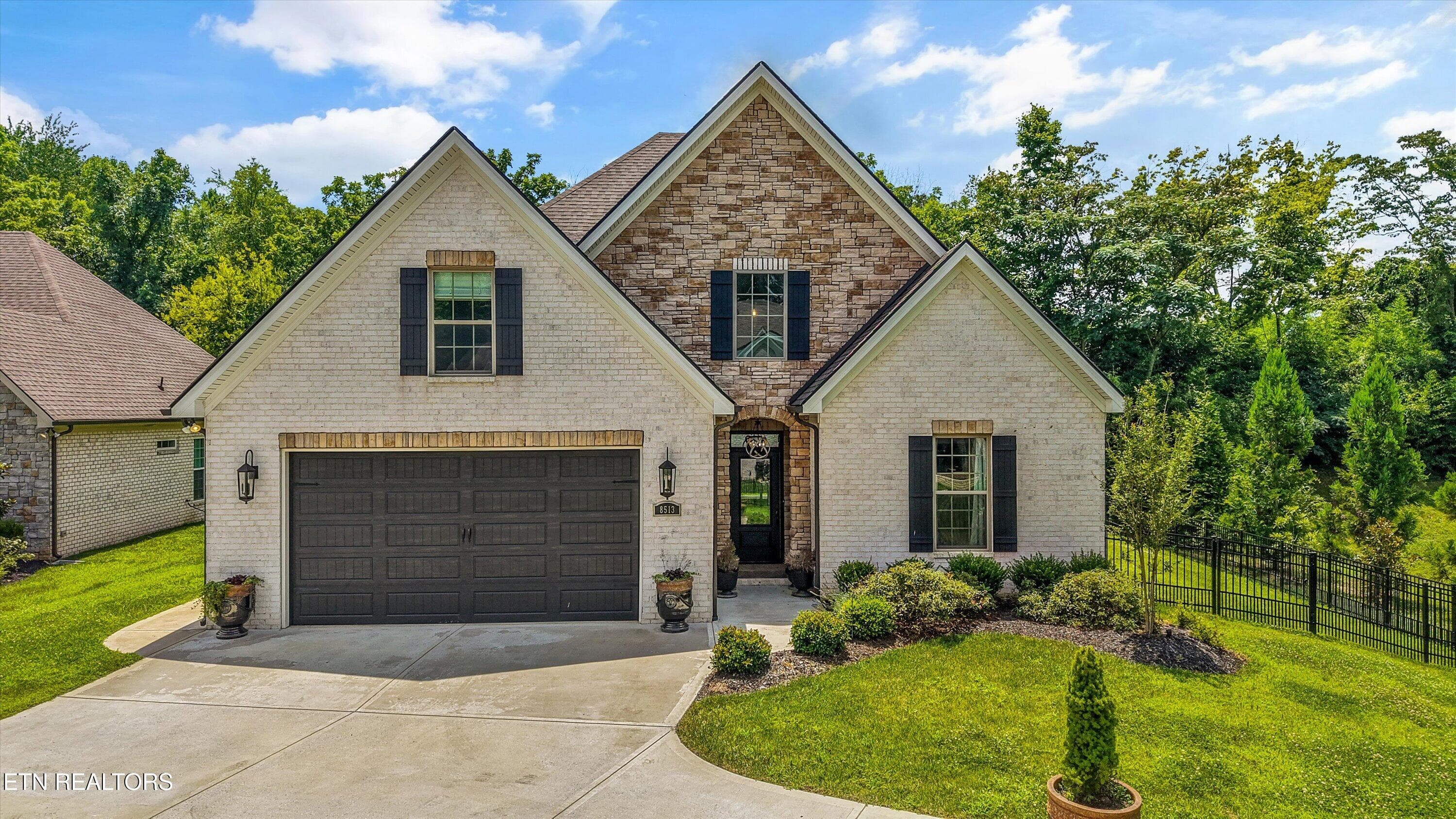 8513 Sunscape Lane, Knoxville, TN 37922