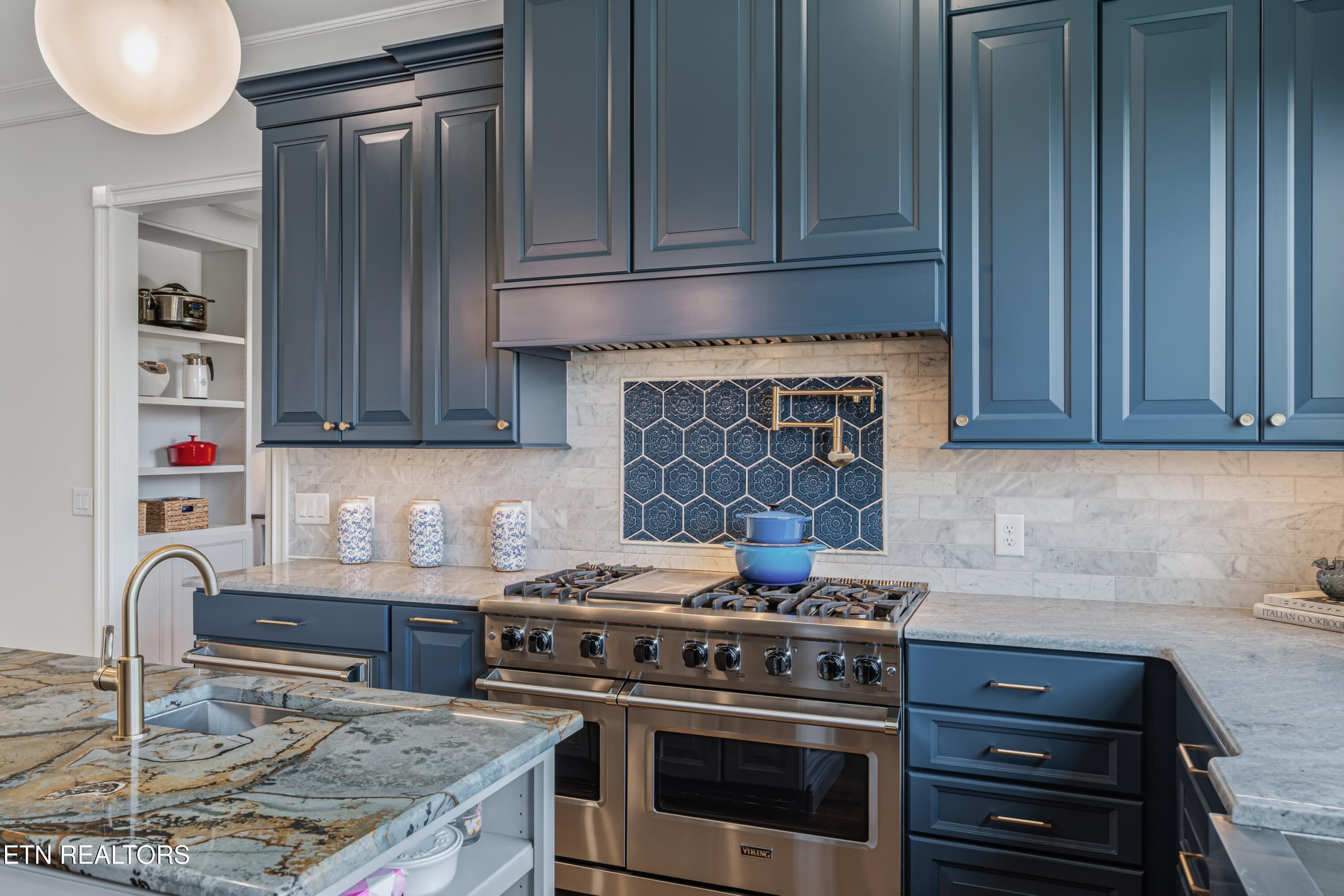 Kitchen - 367 Barnsley Rd, Farragut, TN 37934