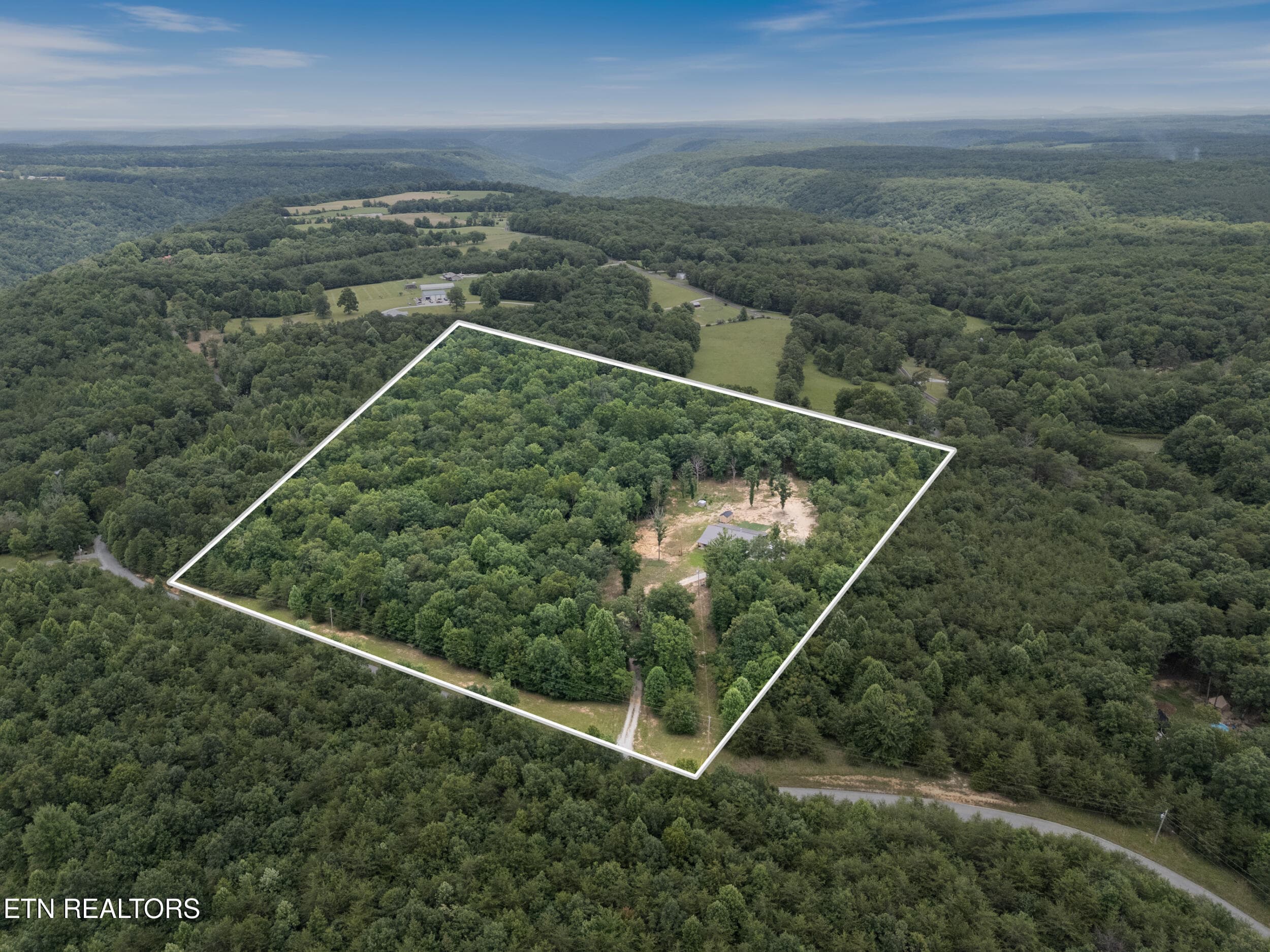 904 Meadows - 904 Meadows Drive, Spencer, TN 38585