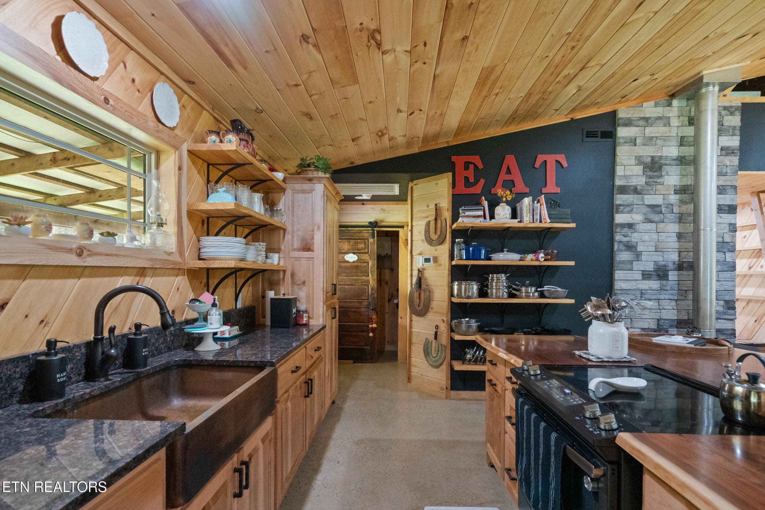 Kitchen - 904 Meadows Drive, Spencer, TN 38585