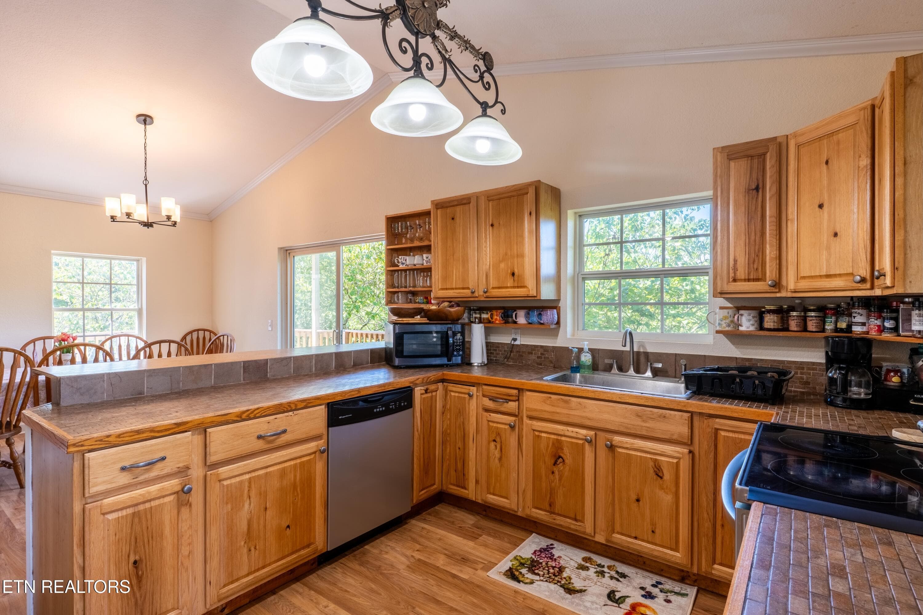 Kitchen - 1225 Paradise Lane, Dandridge, TN 37725