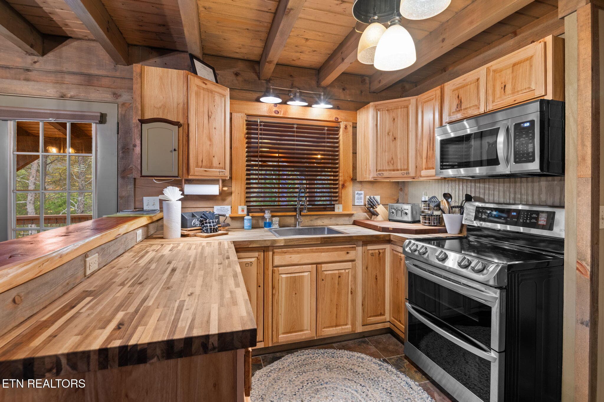 HH_Kitchen_2025 - 218 Rule Way, Sevierville, TN 37876