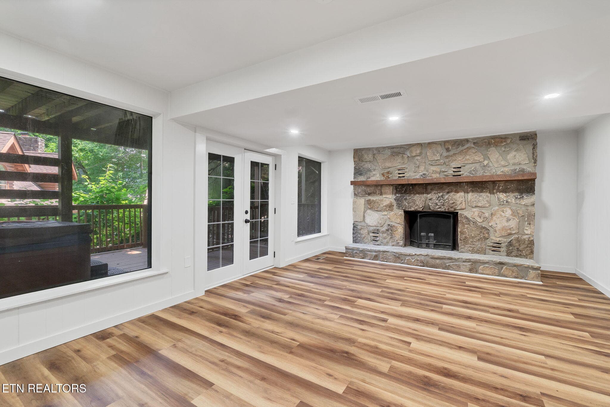 21-web-or-mls-DSC06149-2 - 929 Stans Court, Gatlinburg, TN 37738, Gatlinburg