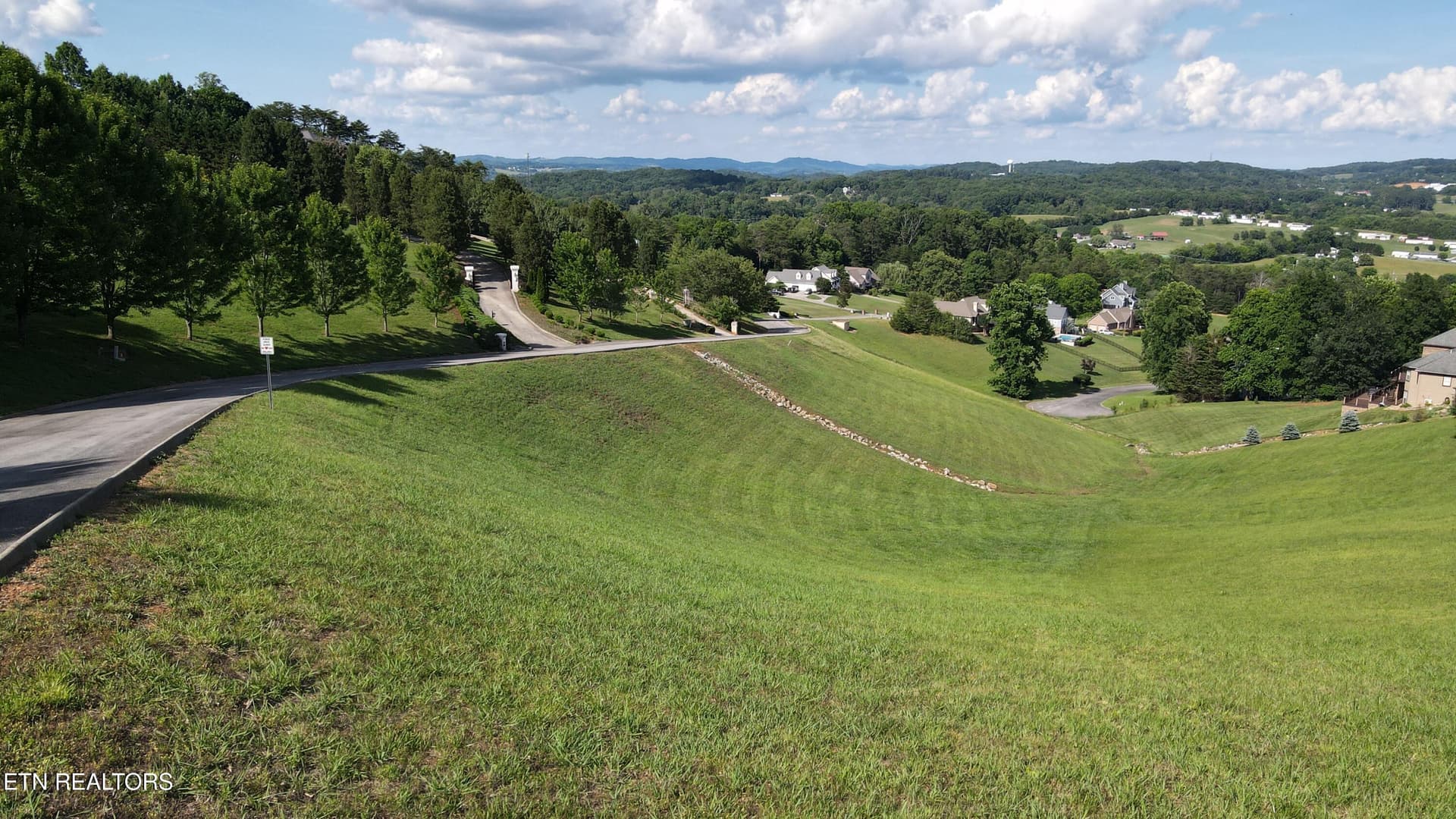 dji_fly_20260528_170924_457_178000273289 - Lot 24 Bentwood Drive, Kodak, TN 37764