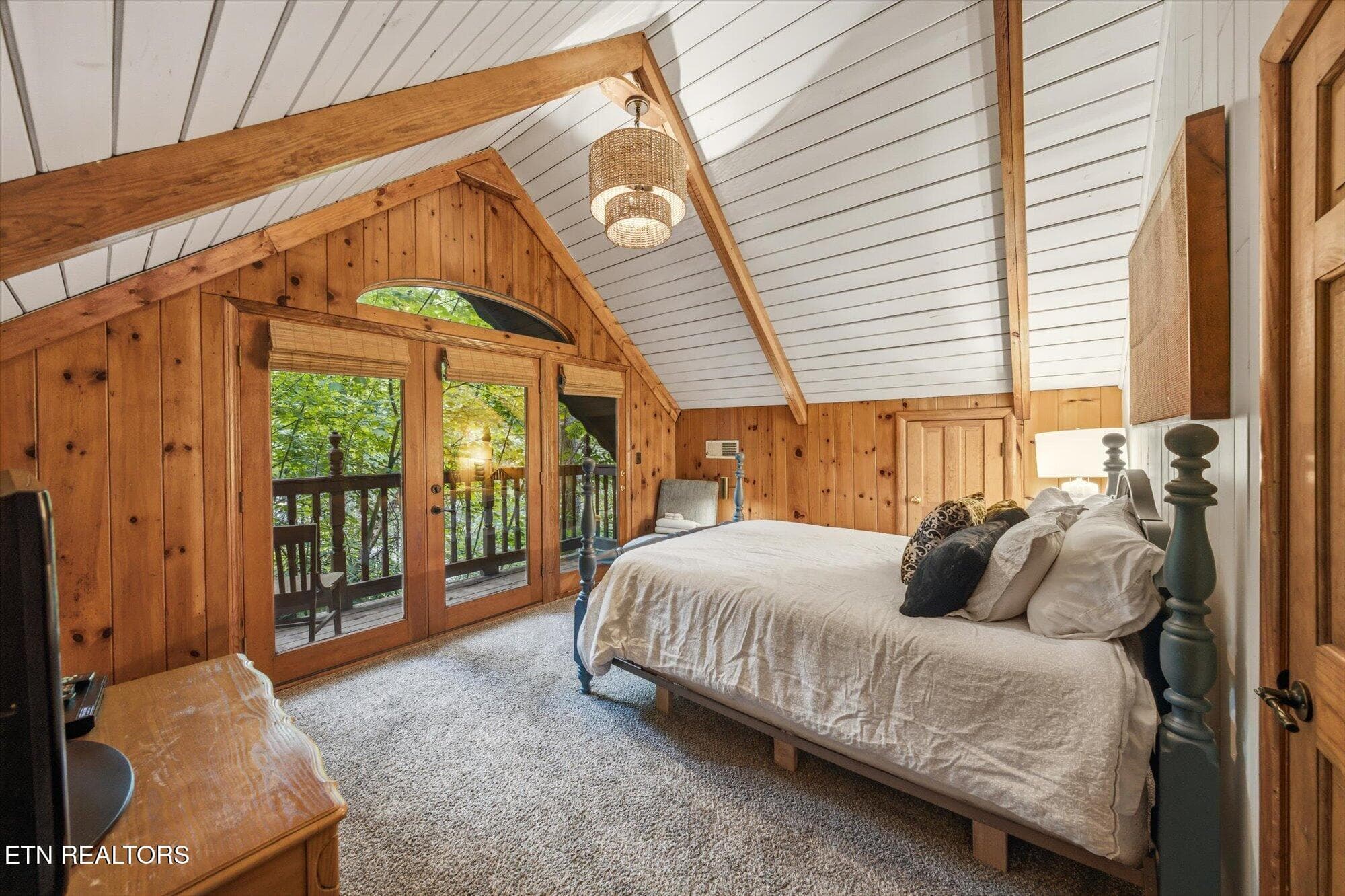 41-1211-N-Baden-Dr-Gatlinburg-TN-14 - 1211 N Baden Drive, Gatlinburg, TN 37738, Gatlinburg