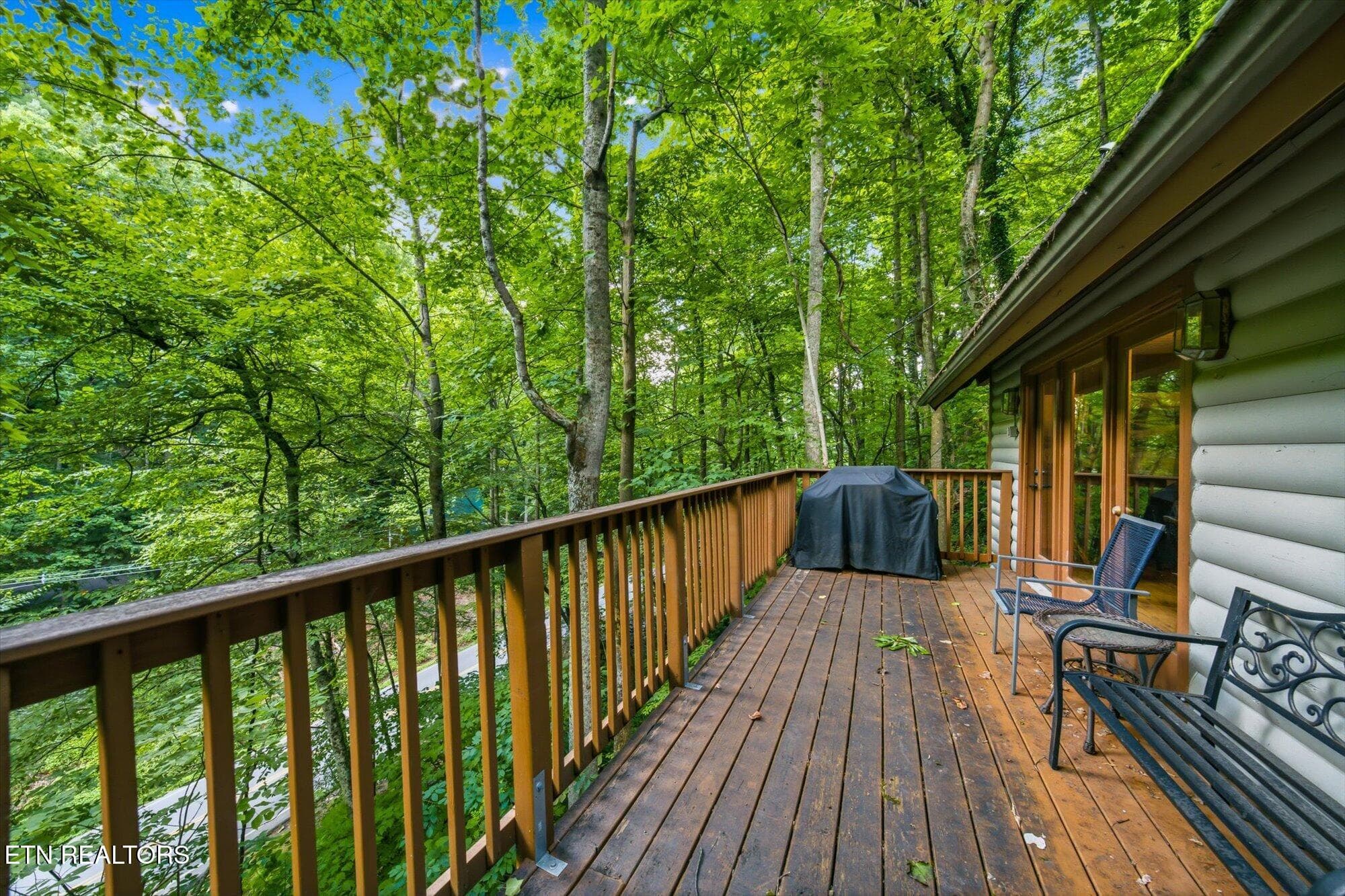 47-1211-N-Baden-Dr-Gatlinburg-TN-20 - 1211 N Baden Drive, Gatlinburg, TN 37738, Gatlinburg