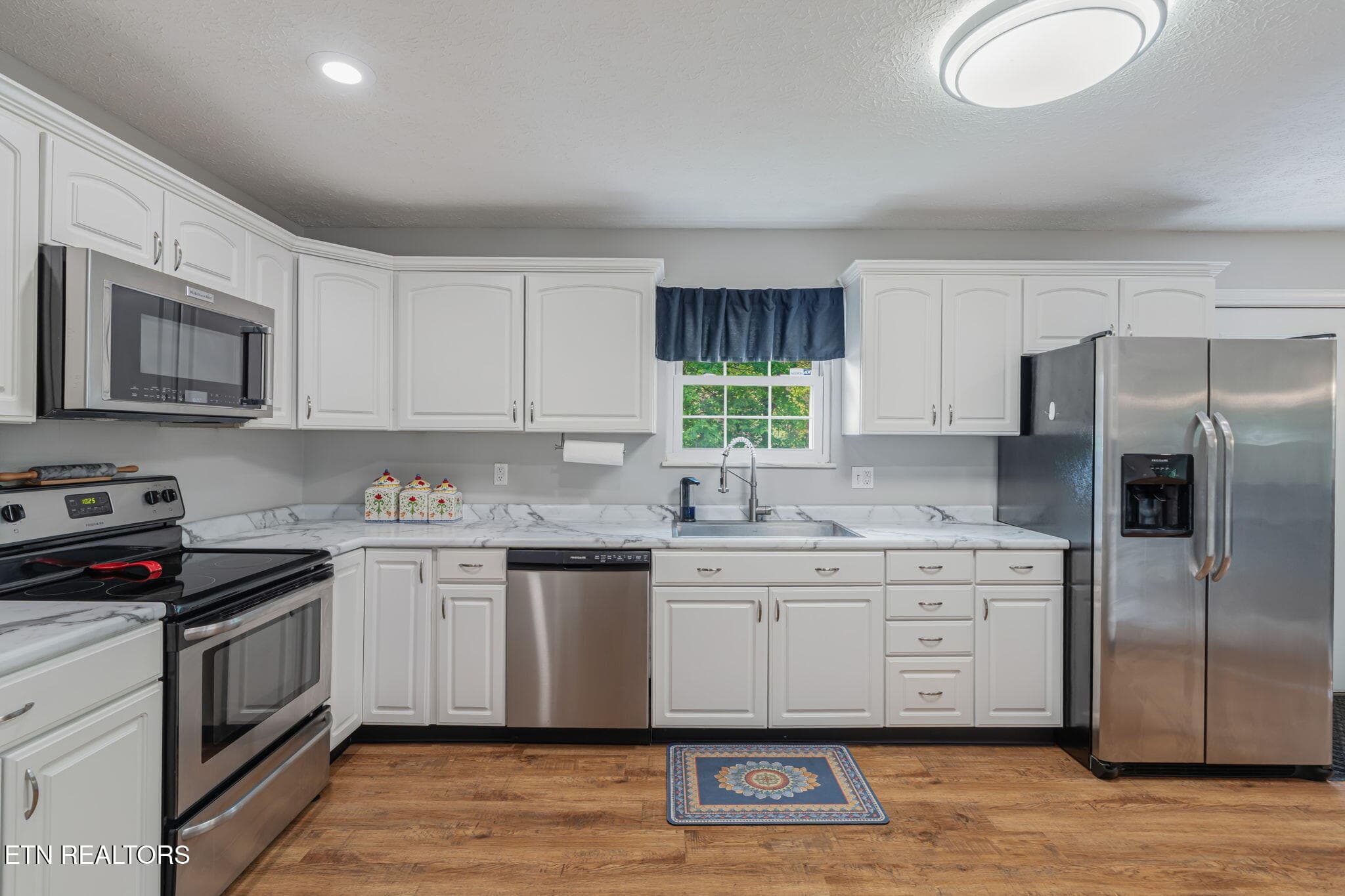 16-web-or-mls-4537 Ventura Drive-27 - 4537 Ventura Drive, Knoxville, TN 37938