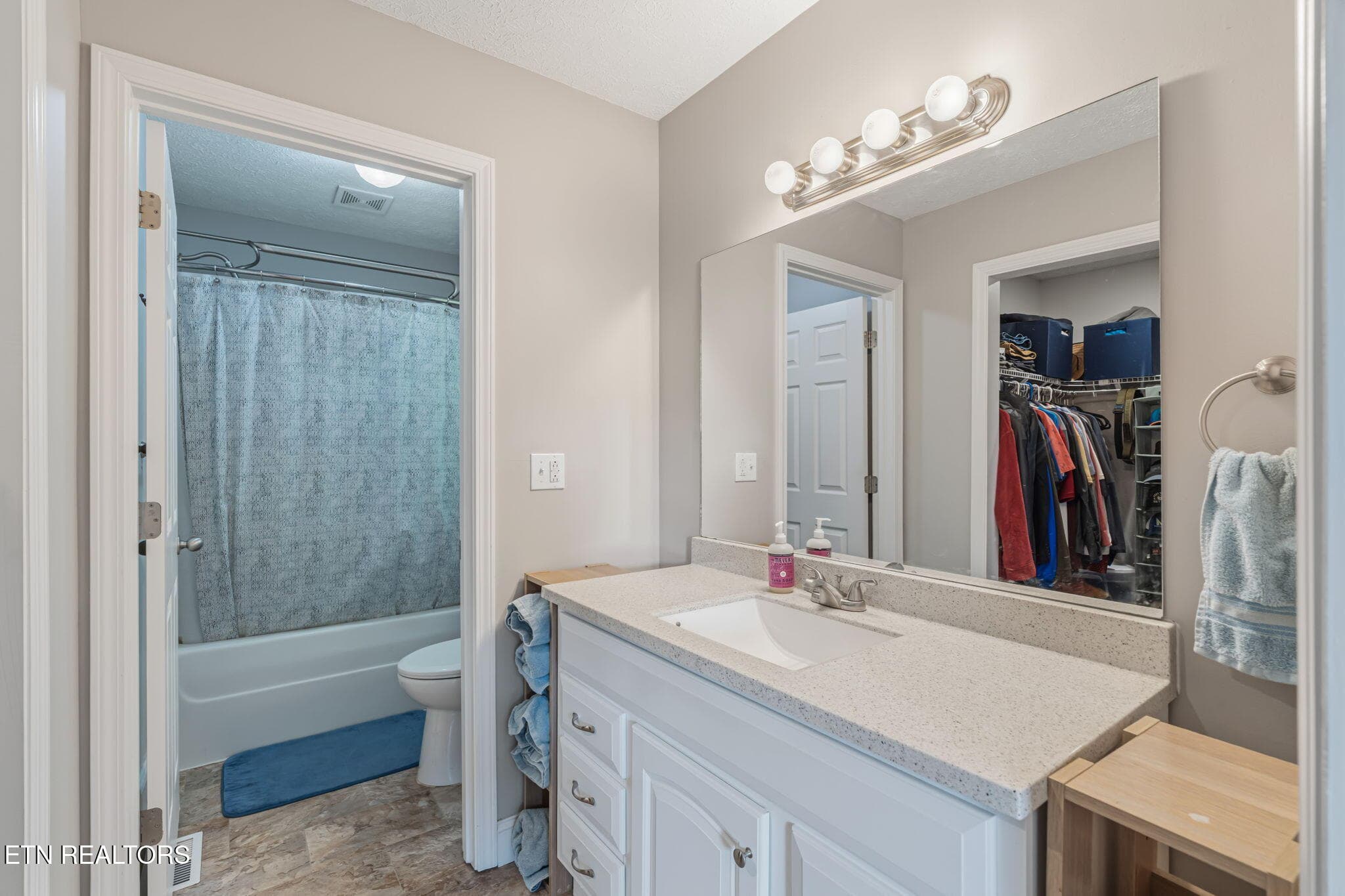 25-web-or-mls-4537 Ventura Drive-36 - 4537 Ventura Drive, Knoxville, TN 37938