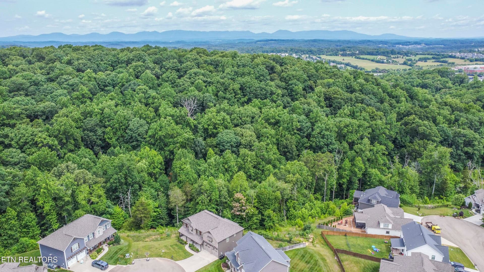 drone 12_1 - 1905 Highlands Ridge Lane, Knoxville, TN 37932