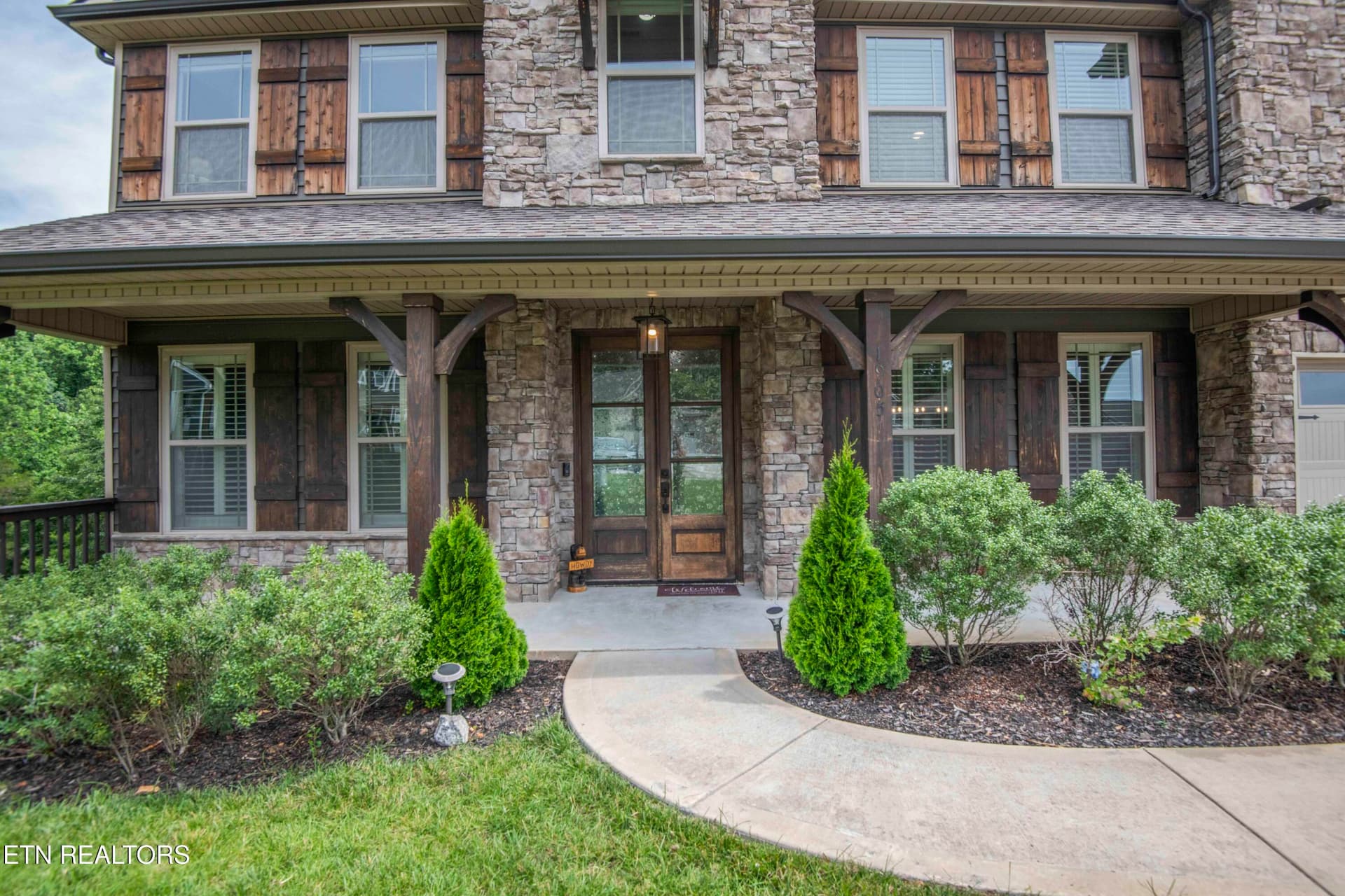 exterior_1 - 1905 Highlands Ridge Lane, Knoxville, TN 37932