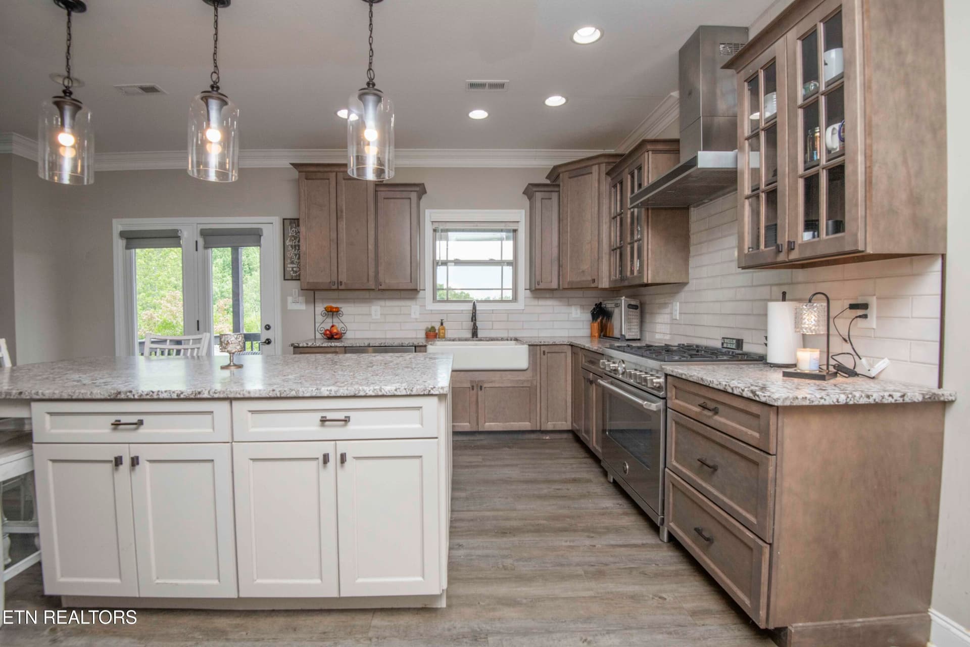 kitchen 2_1 - 1905 Highlands Ridge Lane, Knoxville, TN 37932