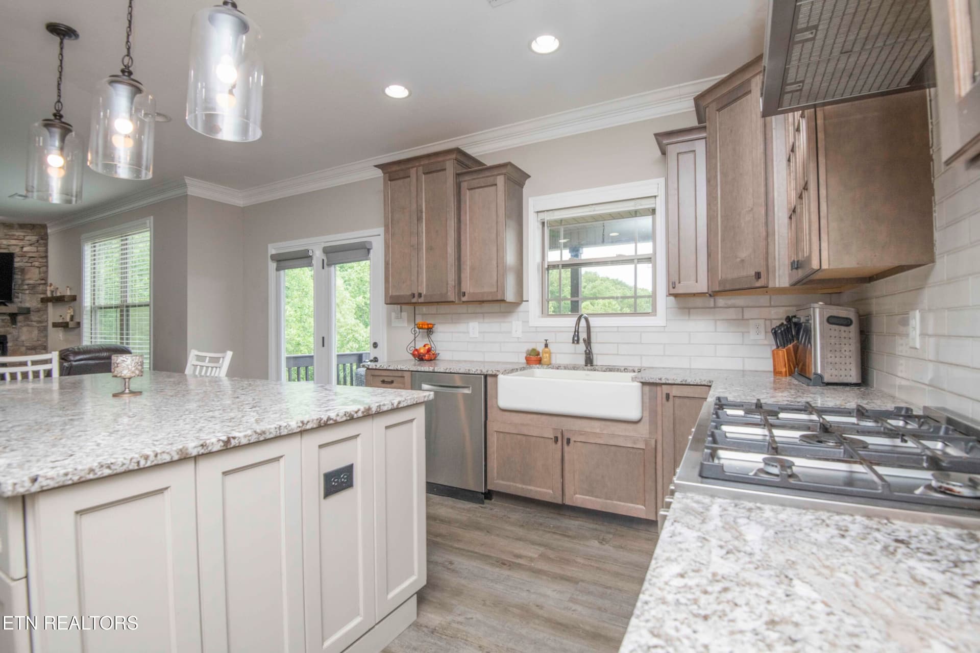 kitchen 3_1 - 1905 Highlands Ridge Lane, Knoxville, TN 37932