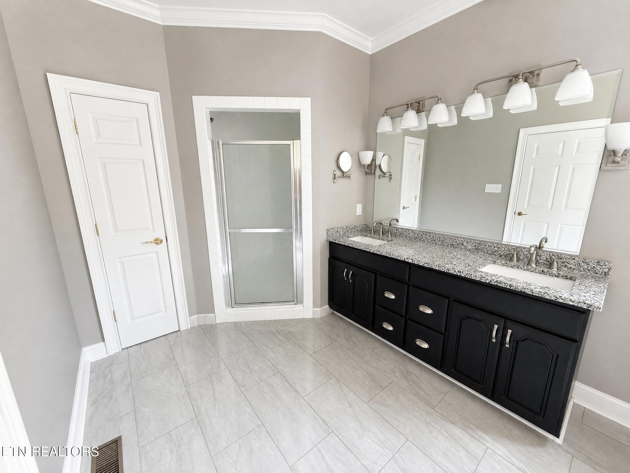 O - 421 Saddle Ridge, Knoxville, TN 37934