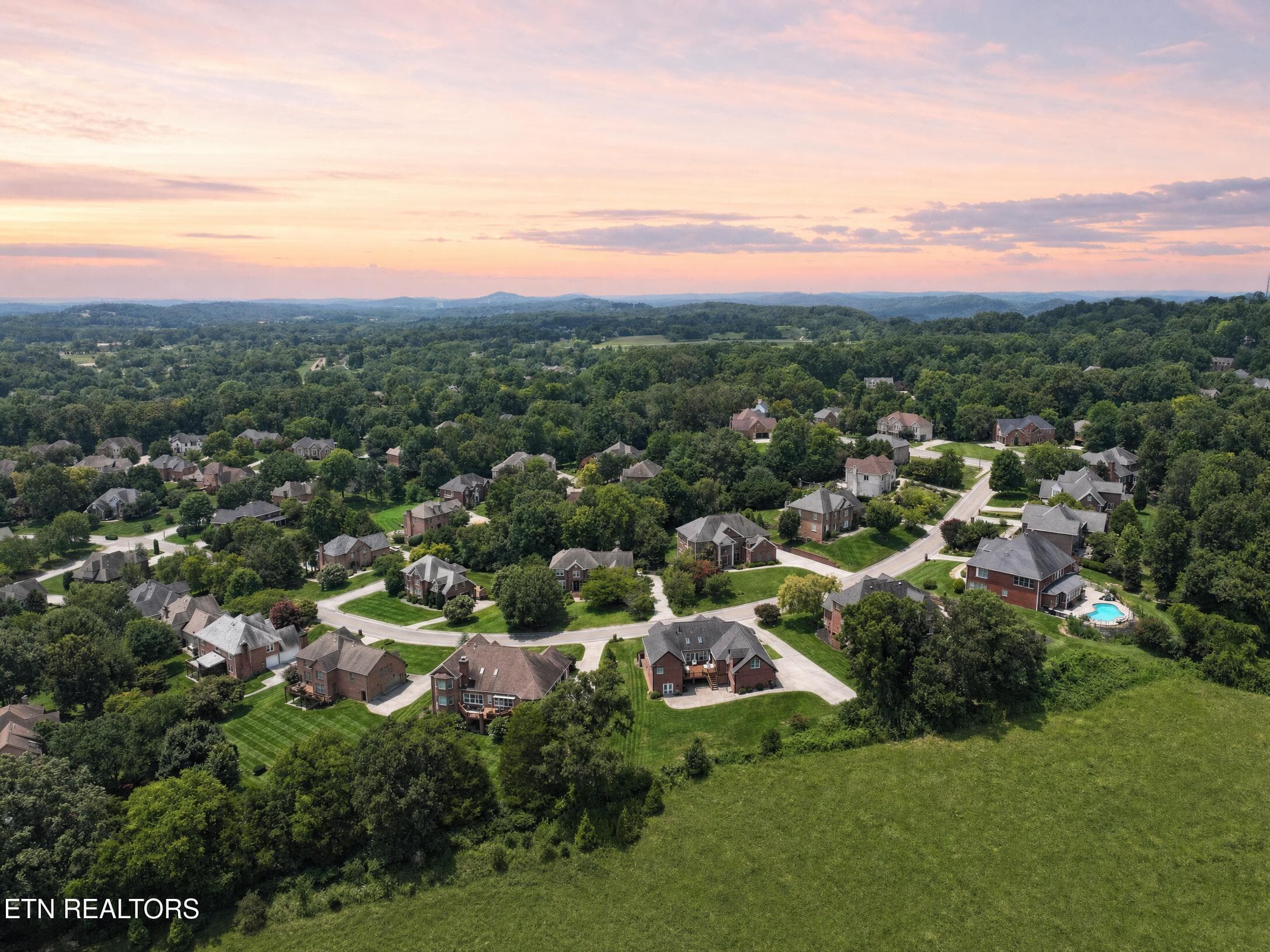 O - 421 Saddle Ridge, Knoxville, TN 37934