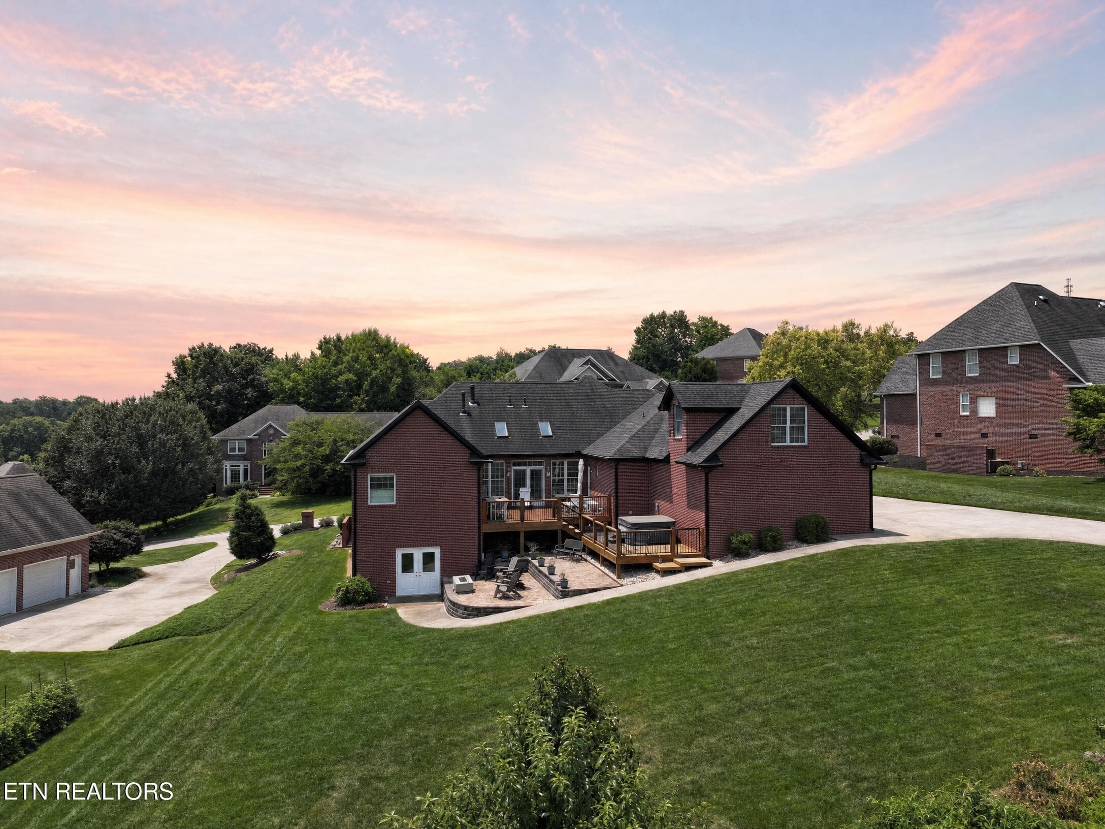O - 421 Saddle Ridge, Knoxville, TN 37934