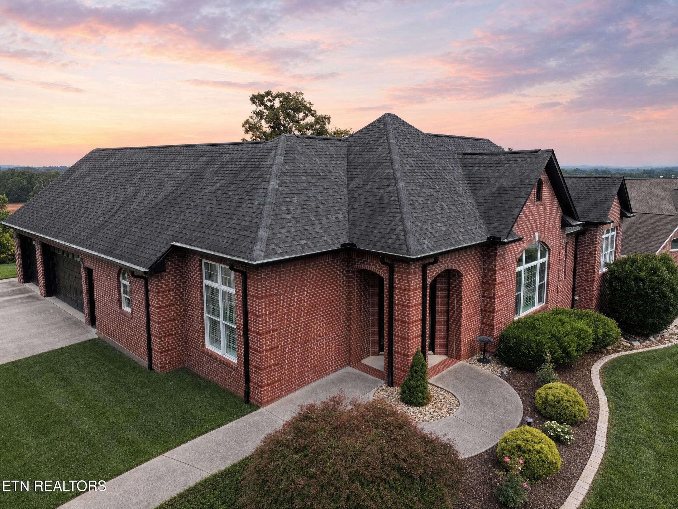 O - 421 Saddle Ridge, Knoxville, TN 37934