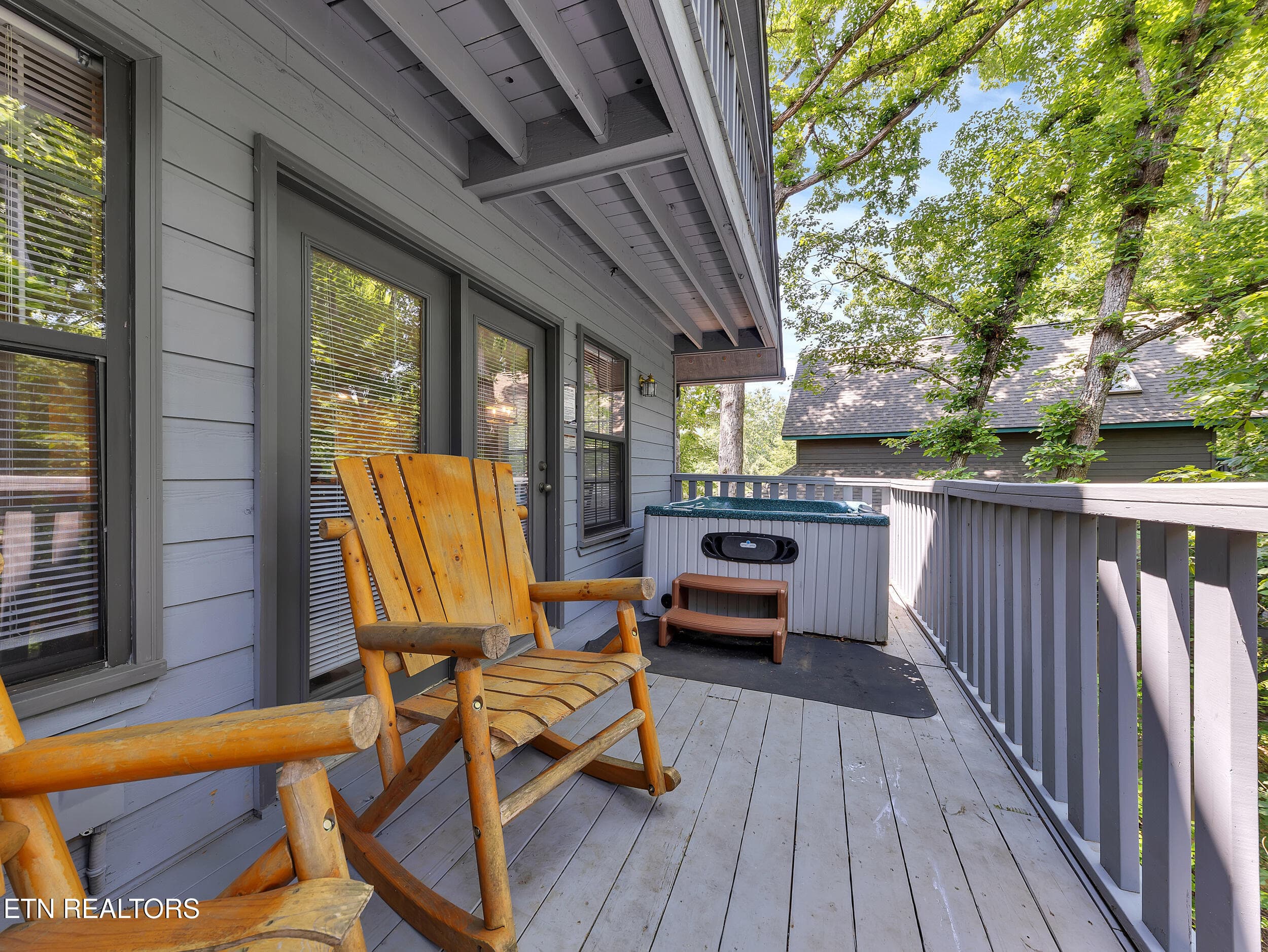 32_33 - 2733 Timber Way, Pigeon Forge, TN 37863