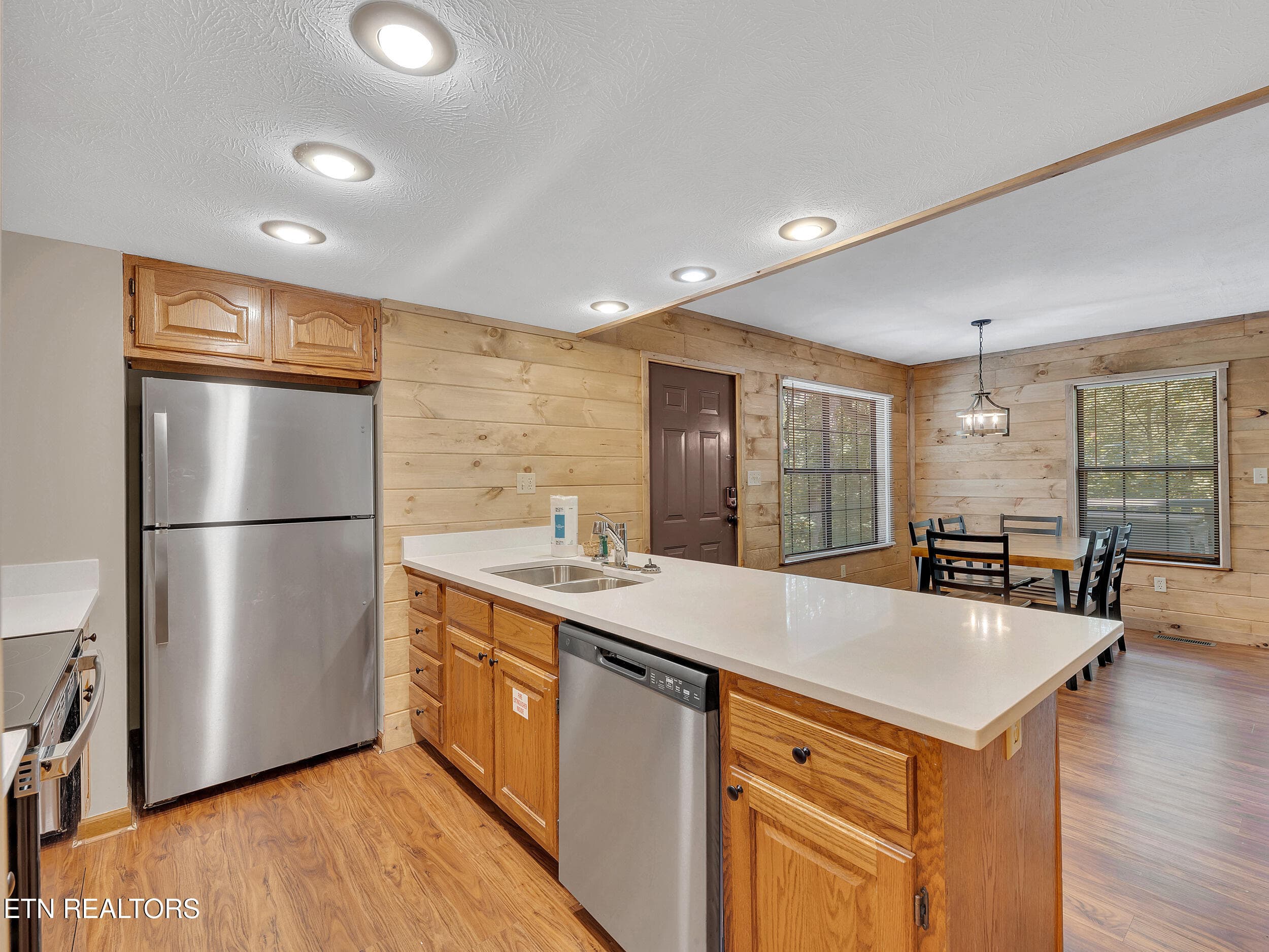 18_17 - 2733 Timber Way, Pigeon Forge, TN 37863