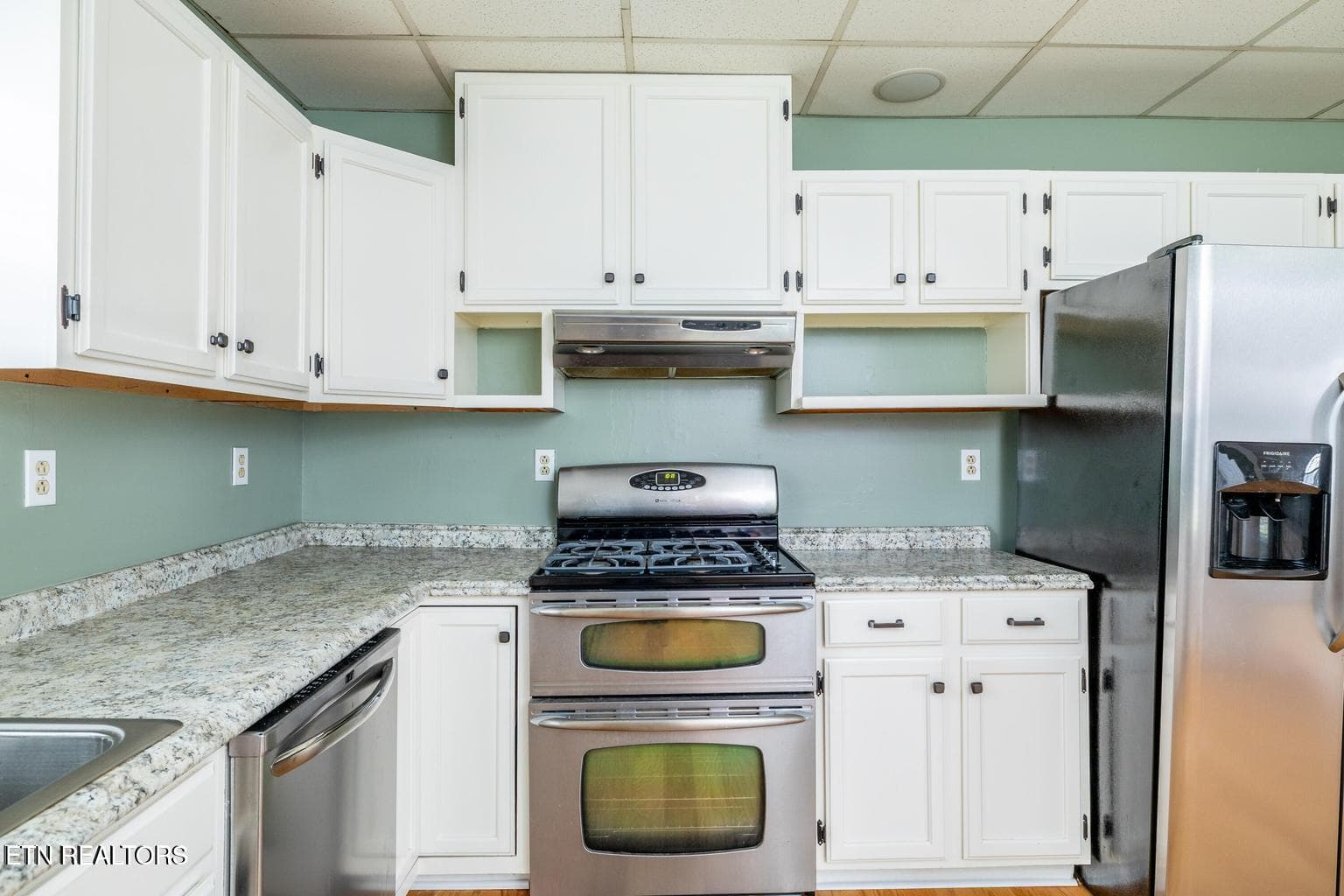kitchen5 - 409 W 5th Ave, Lenoir City, TN 37771, Lenoir City