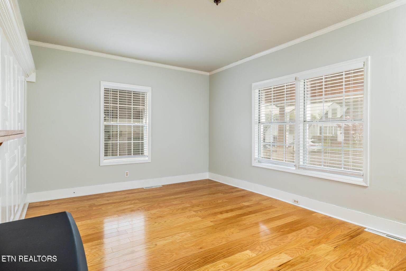 room2 - 409 W 5th Ave, Lenoir City, TN 37771, Lenoir City