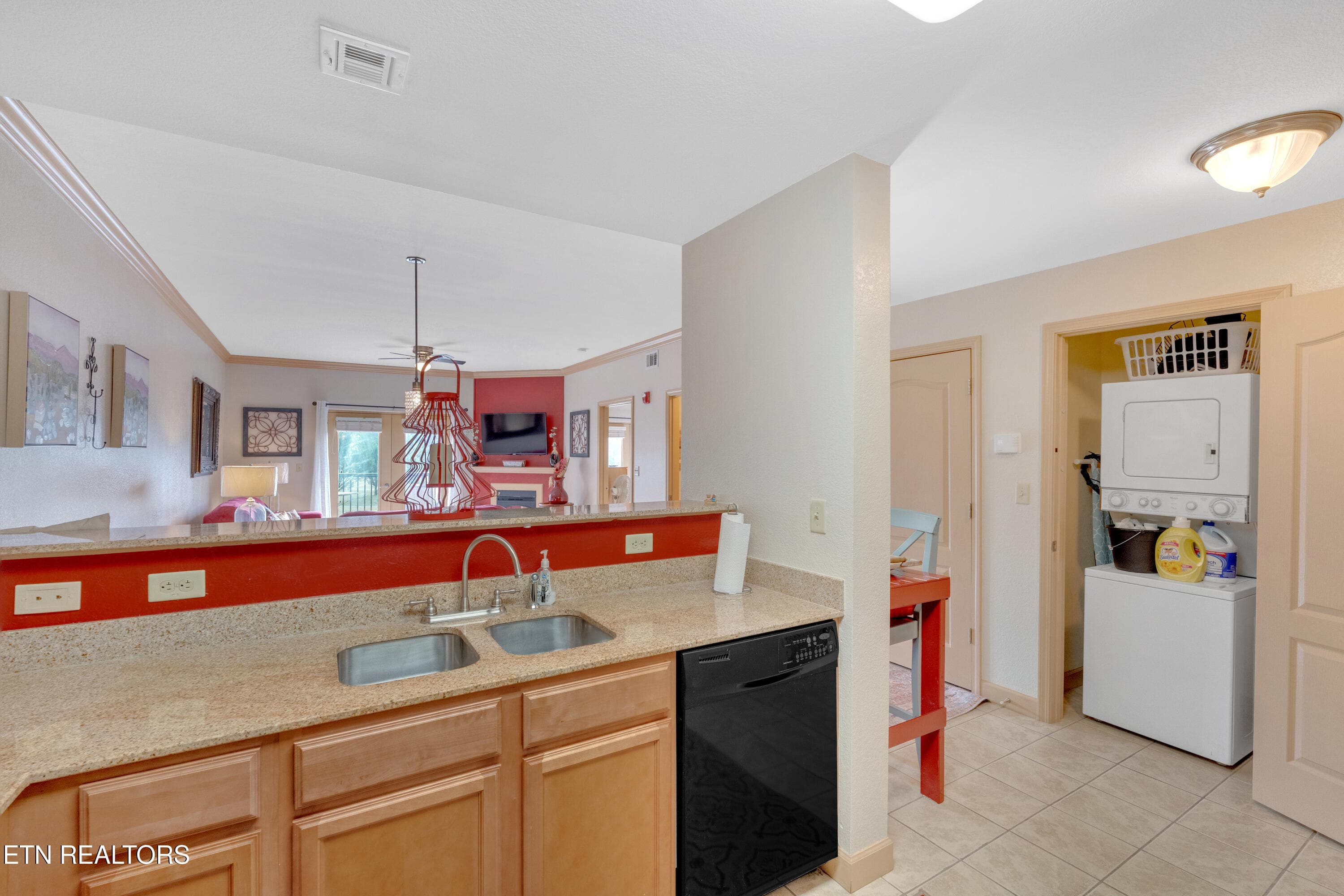 6-print-JH 20250104-025 - 124 Plaza Drive UNIT 3203, Pigeon Forge, TN 37863, Pigeon Forge