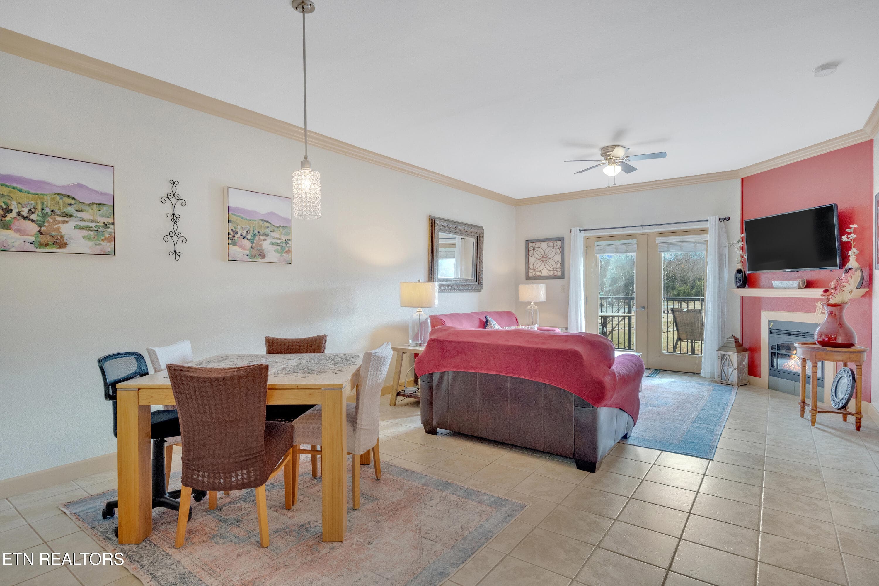 10-print-JH 20250104-034 - 124 Plaza Drive UNIT 3203, Pigeon Forge, TN 37863, Pigeon Forge
