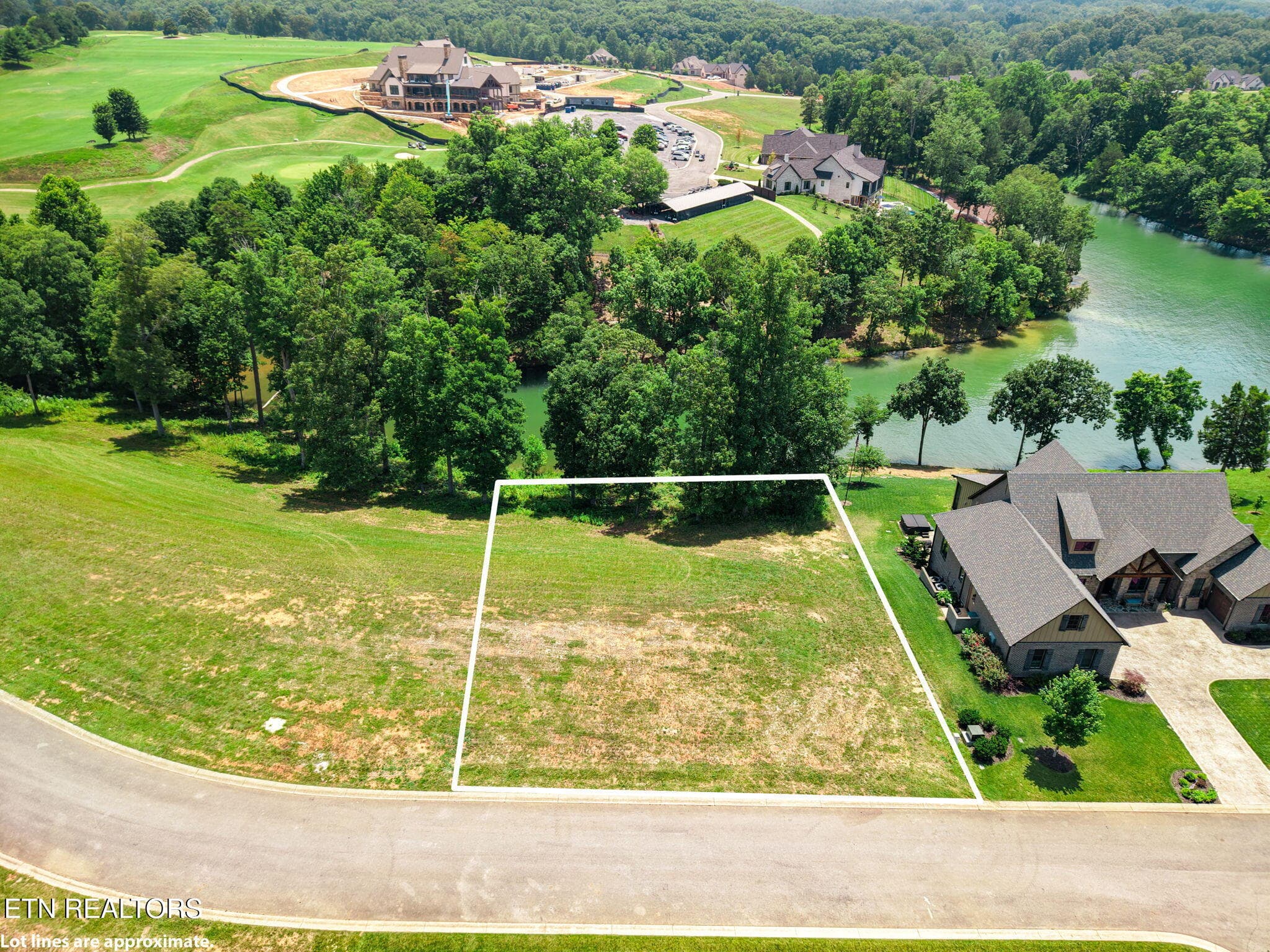 3-web-or-mls-032--FULL - 403 Careen Court, Lenoir City, TN 37772, Lenoir City