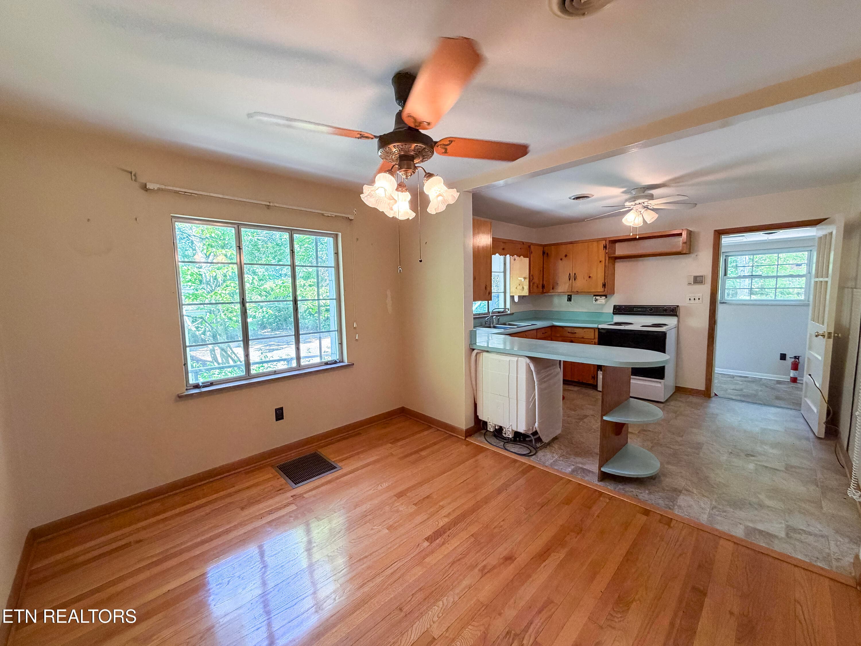 14-IMG_2551 - 7137 Dan Rose Rd, Knoxville, TN 37920