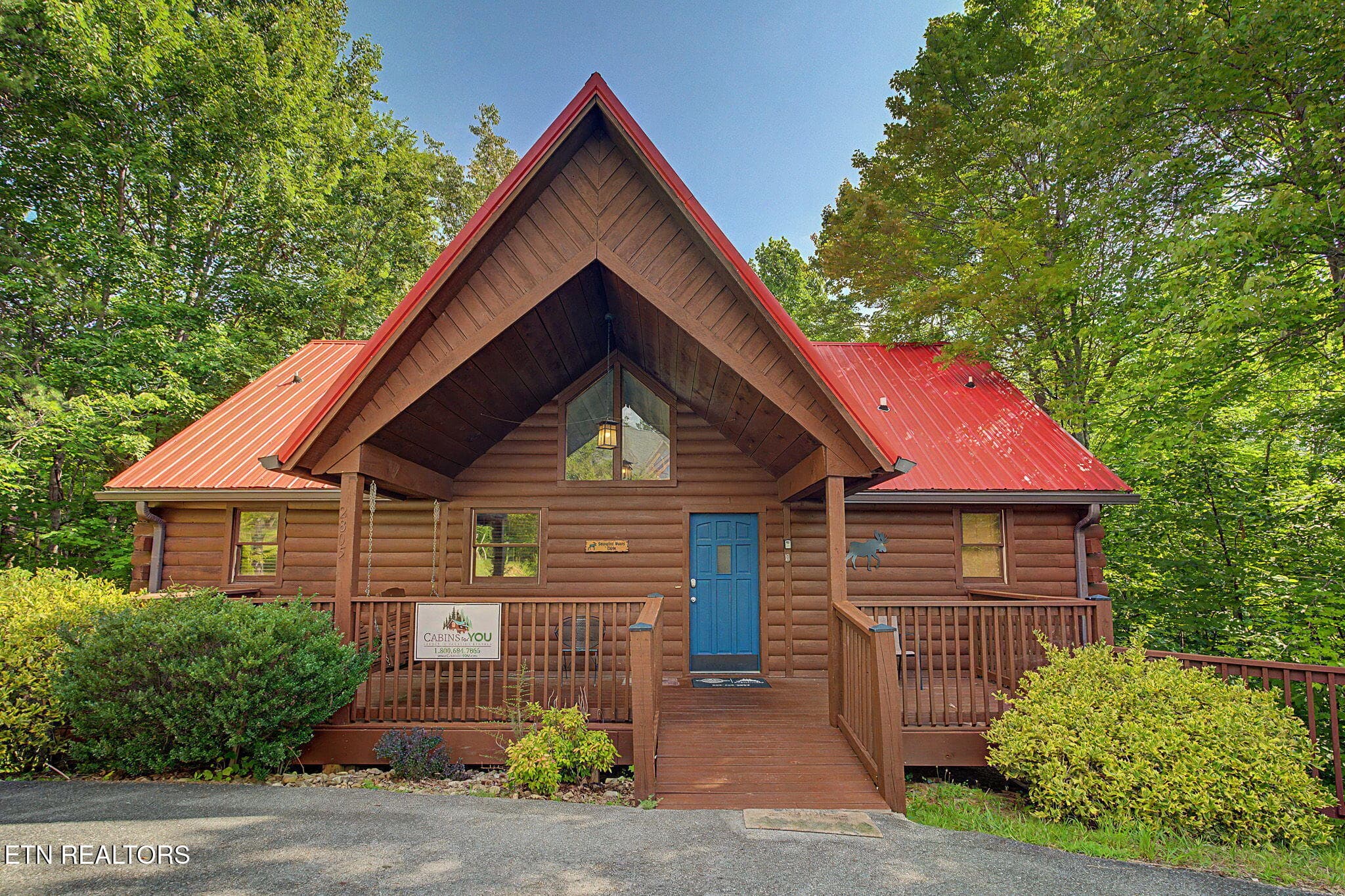 2805 Alexander Place, Pigeon Forge, TN 37863