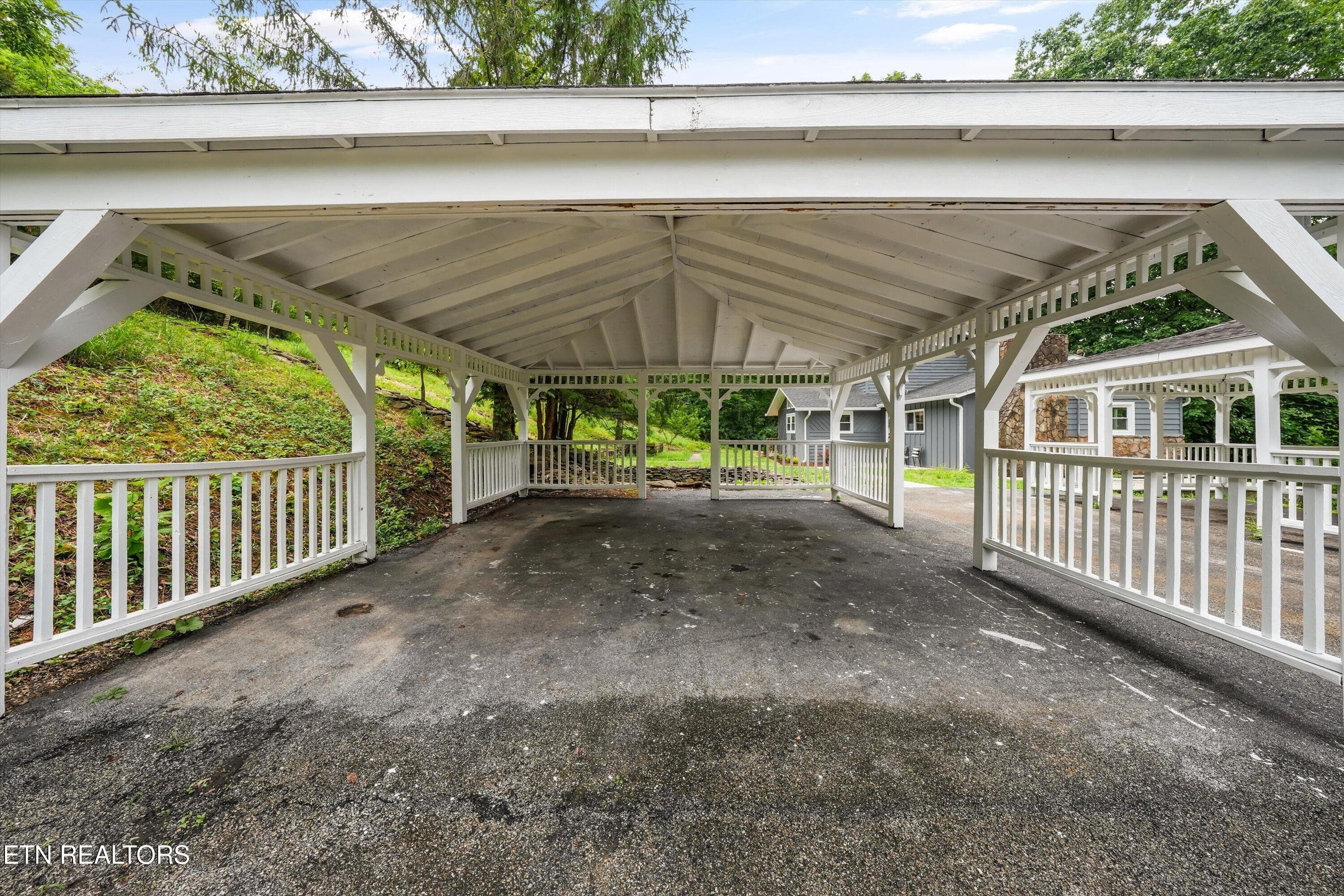 38-285 Vanover Ln48 - 285 Vanover Lane, Jacksboro, TN 37757, Jacksboro