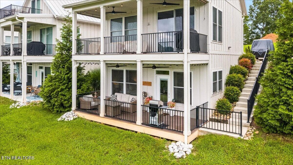 02-114 E Hbr Vw Ln - 114 E Harbor View Lane, LaFollette, TN 37766