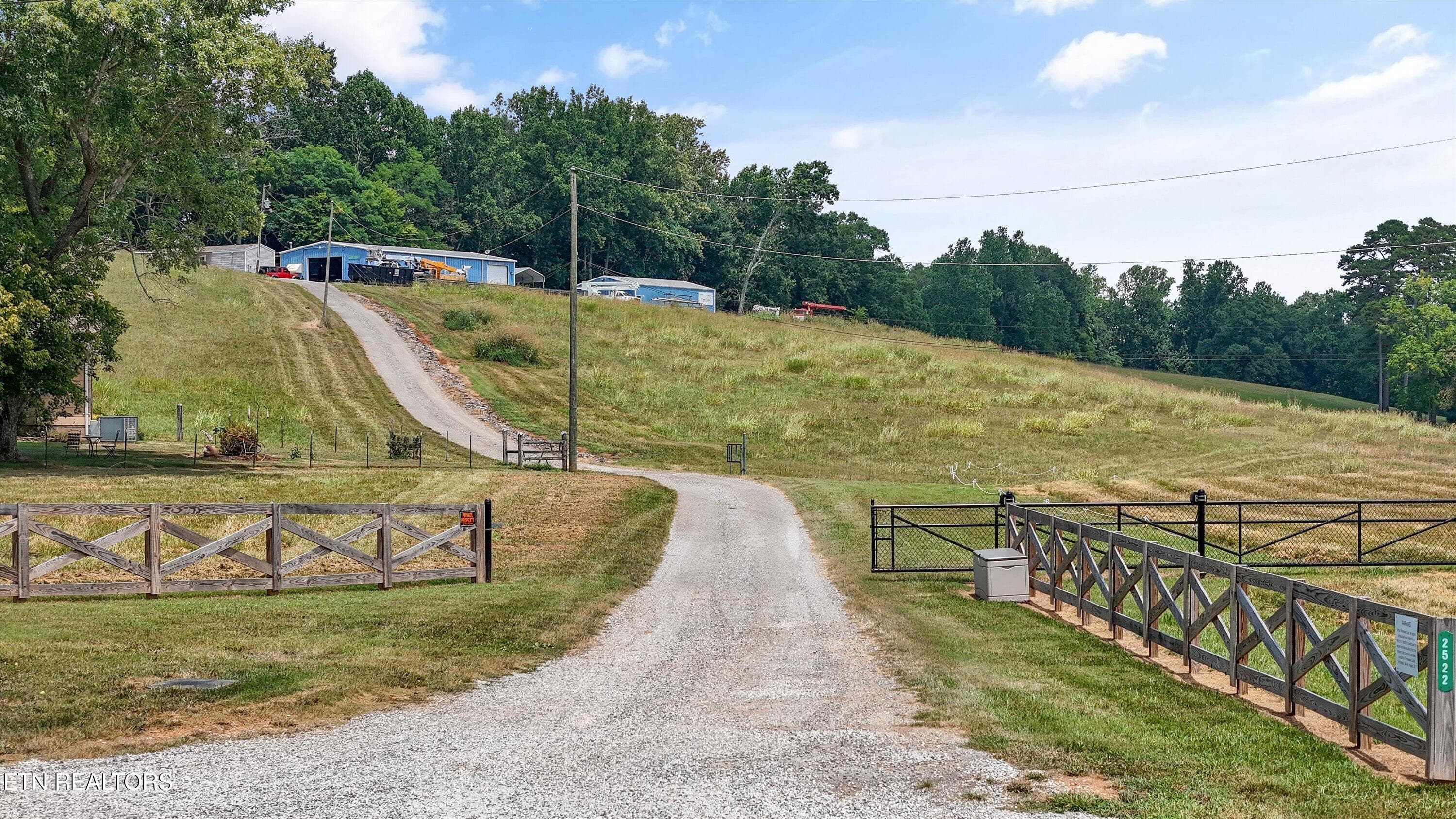 Entrance - 2522 Grey Ridge Rd, Maryville, TN 37801