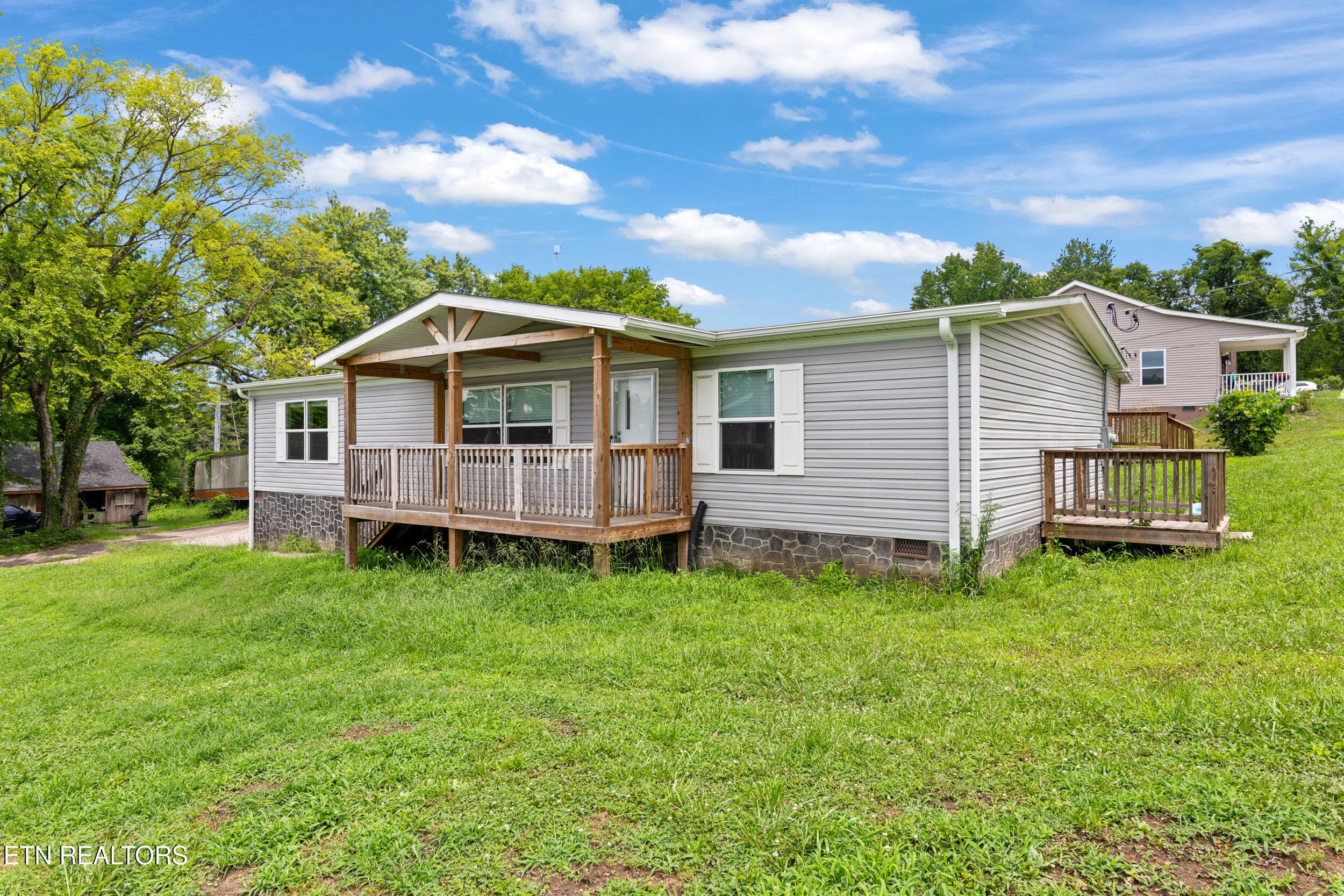 1931 massachusetts ave-2 - 1931 Massachusetts Ave, Knoxville, TN 37921, Knoxville