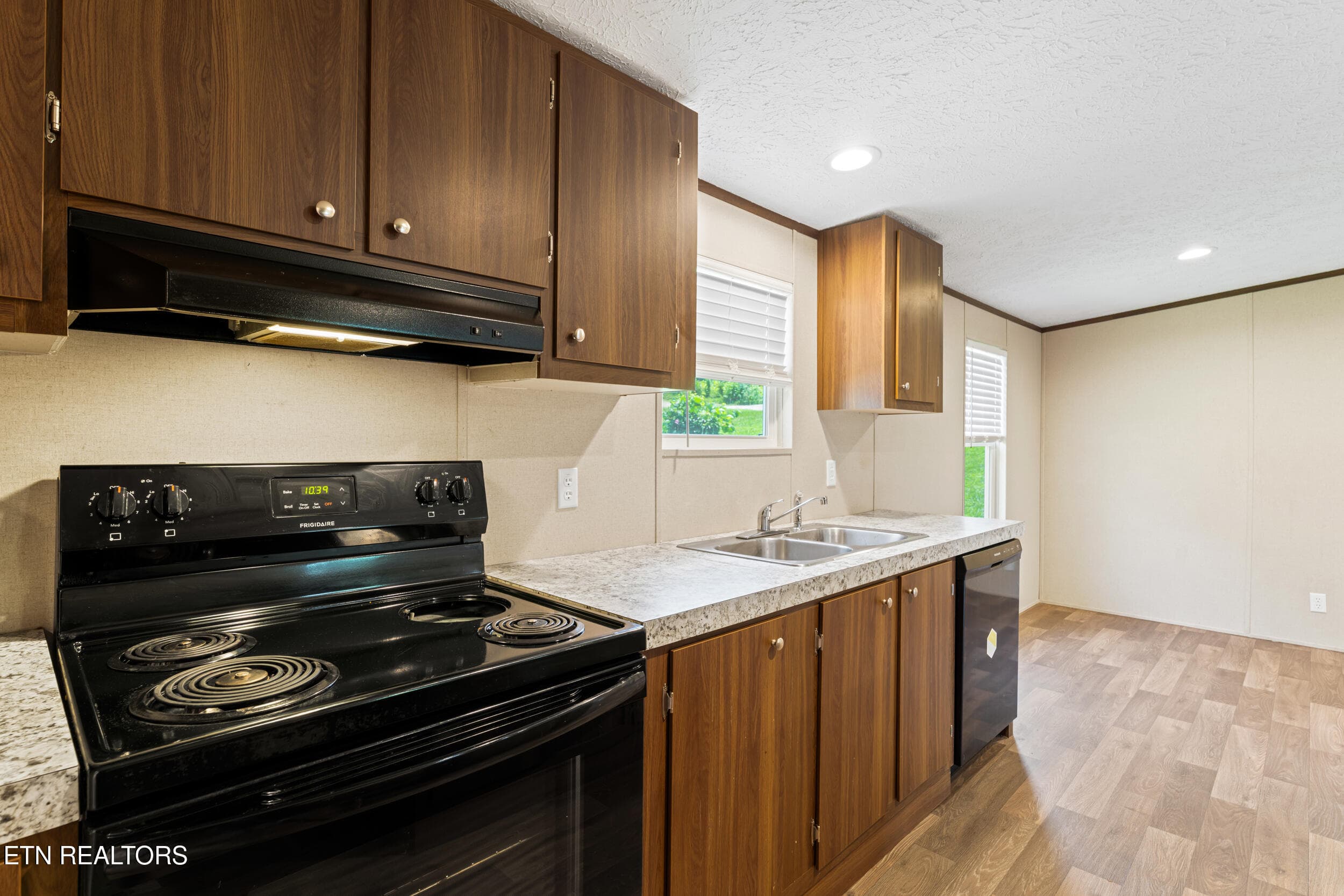1931 massachusetts ave-15 - 1931 Massachusetts Ave, Knoxville, TN 37921, Knoxville