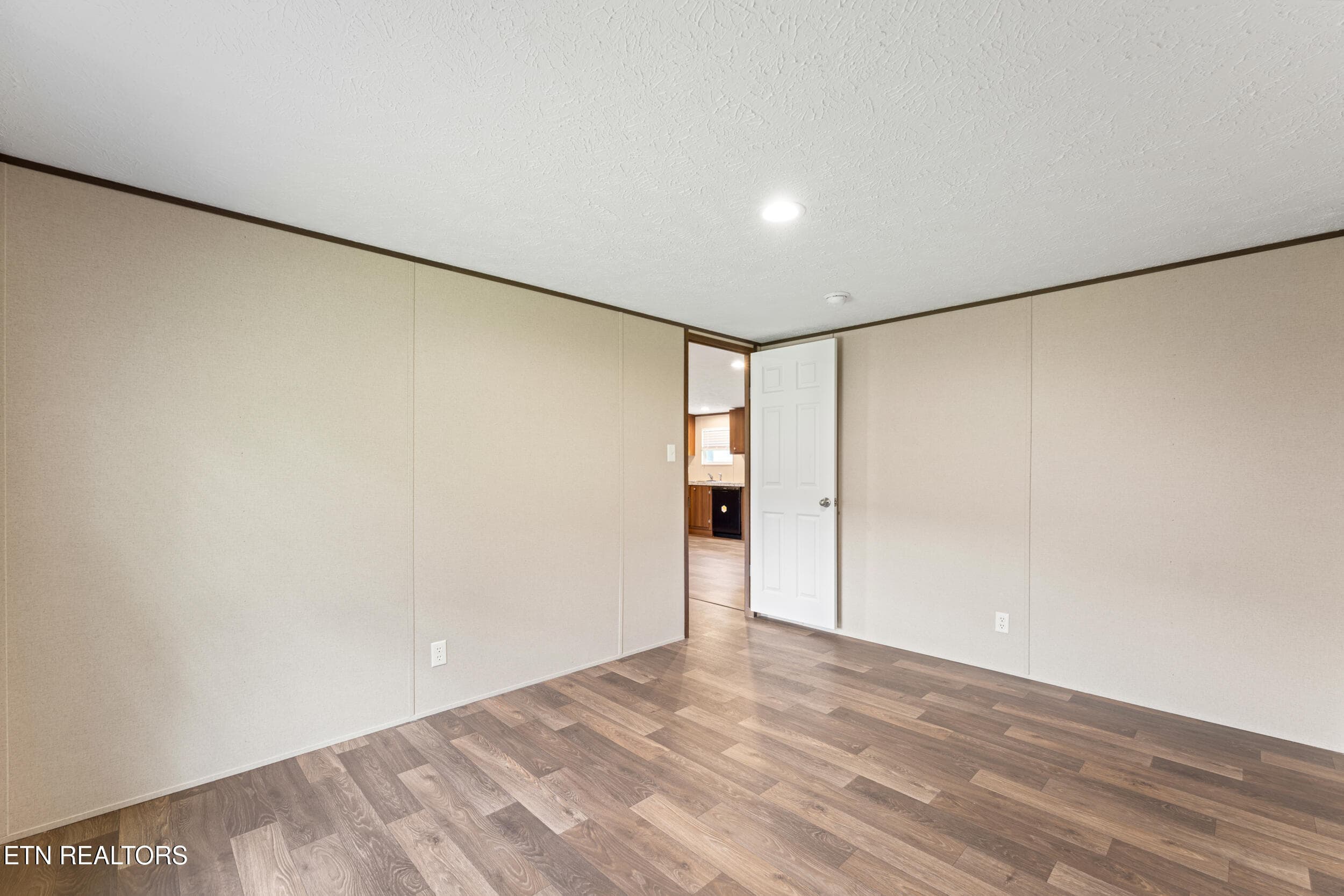 1931 massachusetts ave-29 - 1931 Massachusetts Ave, Knoxville, TN 37921, Knoxville