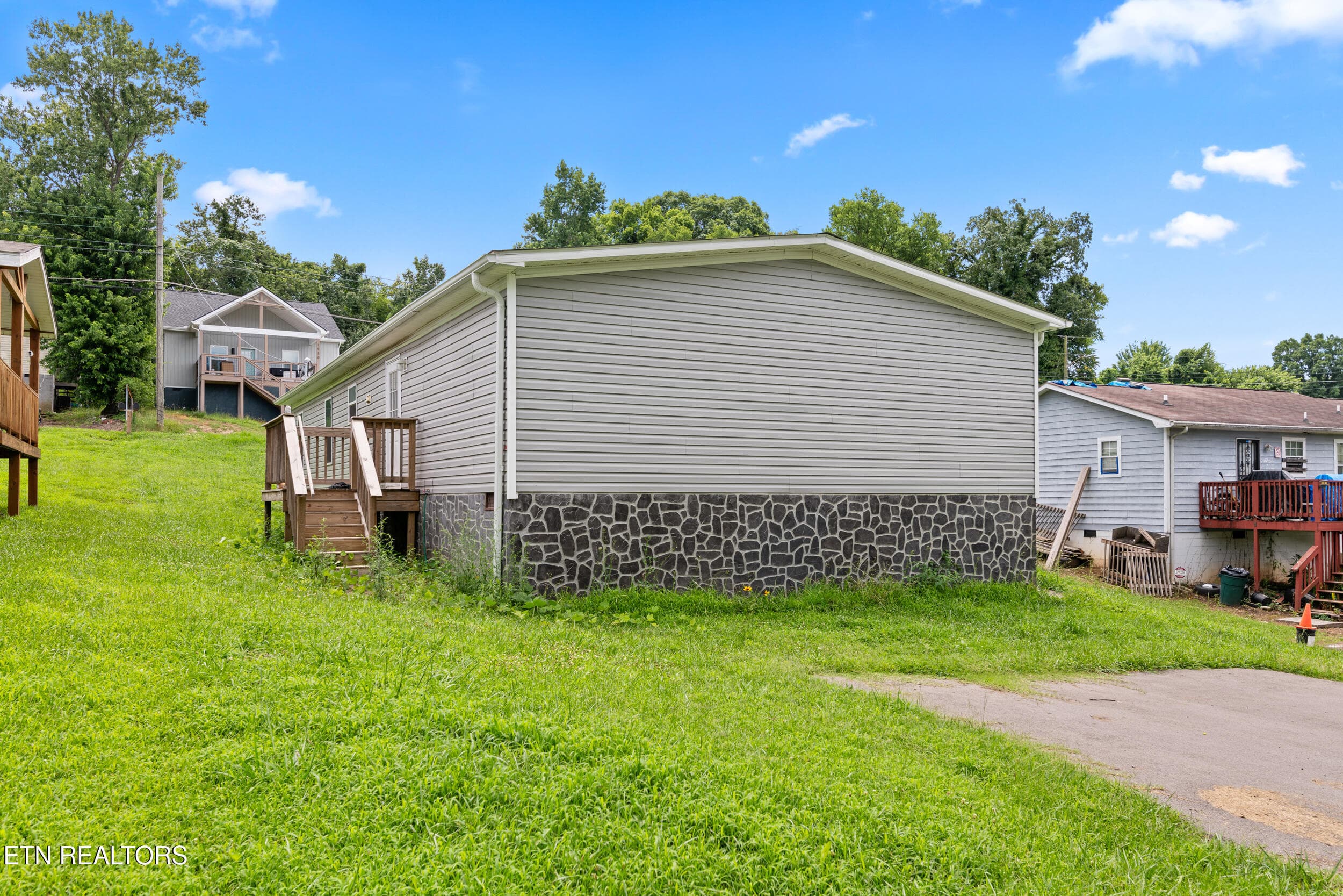 1931 massachusetts ave-32 - 1931 Massachusetts Ave, Knoxville, TN 37921, Knoxville