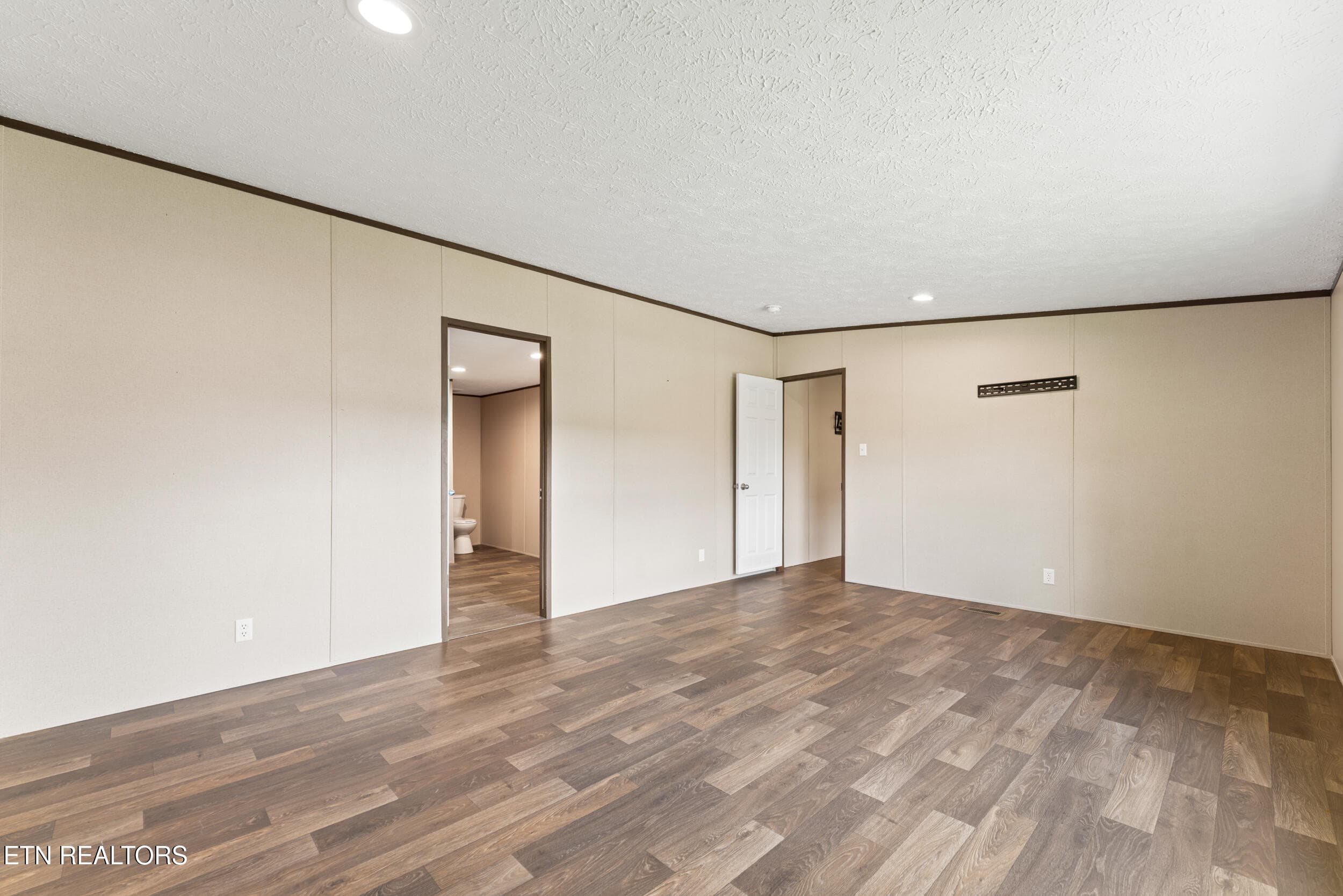 1931 massachusetts ave-18 - 1931 Massachusetts Ave, Knoxville, TN 37921, Knoxville