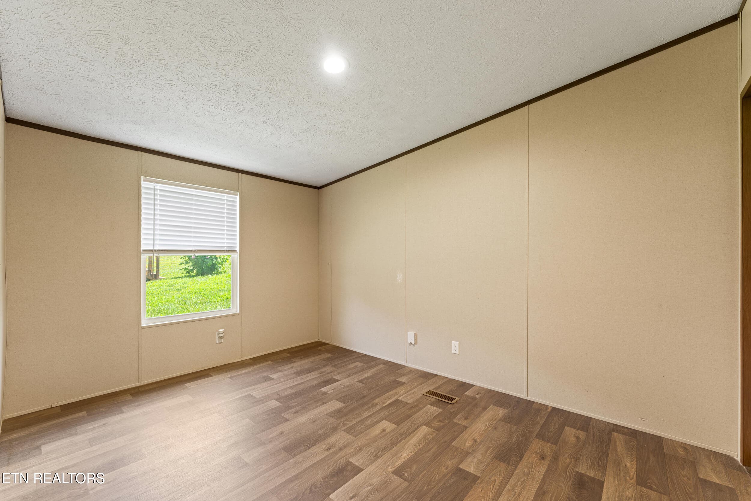 1931 massachusetts ave-25 - 1931 Massachusetts Ave, Knoxville, TN 37921, Knoxville