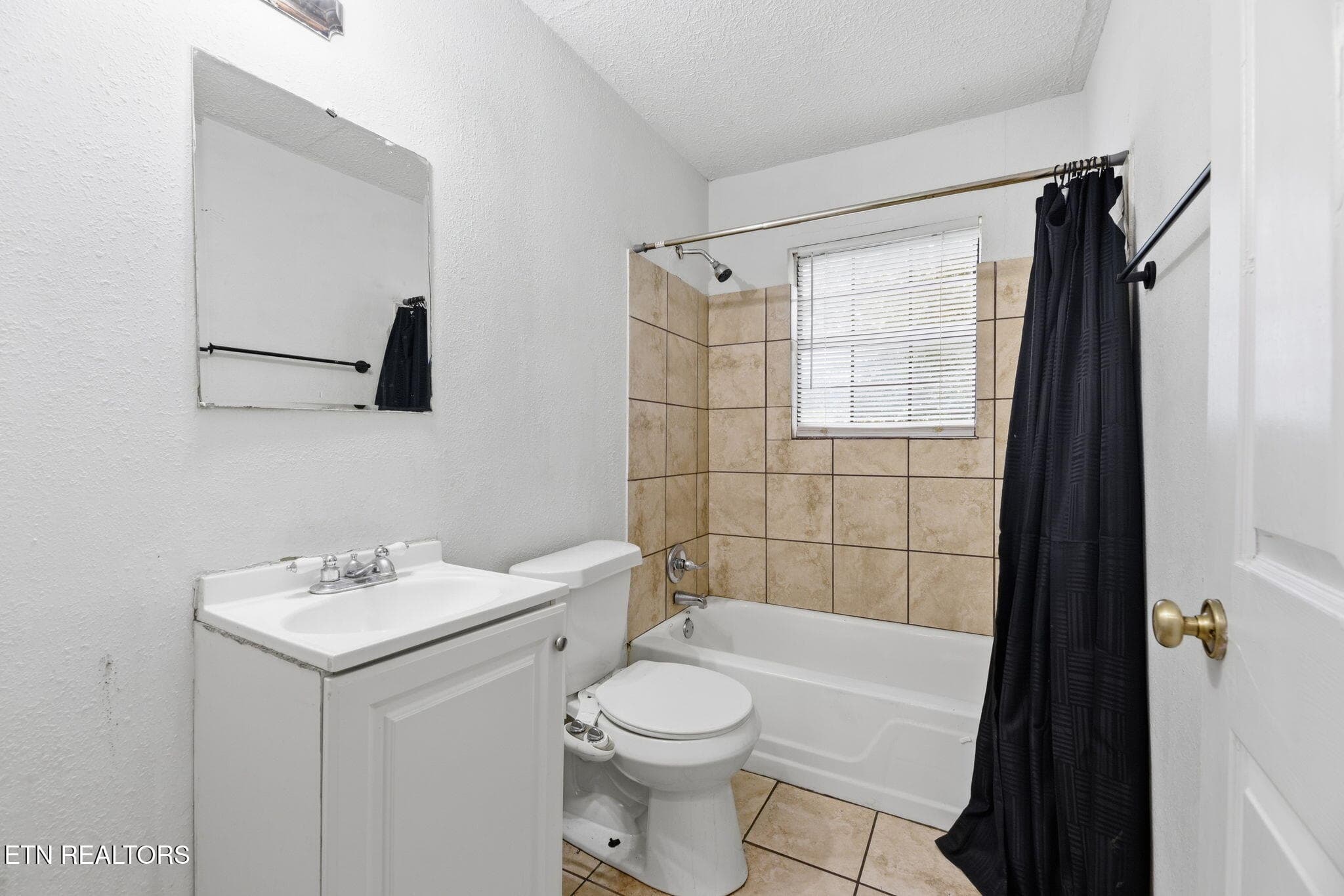 15-web-or-mls-Brown 2541 (15) - 2541 Brown Ave, Knoxville, TN 37917, Knoxville