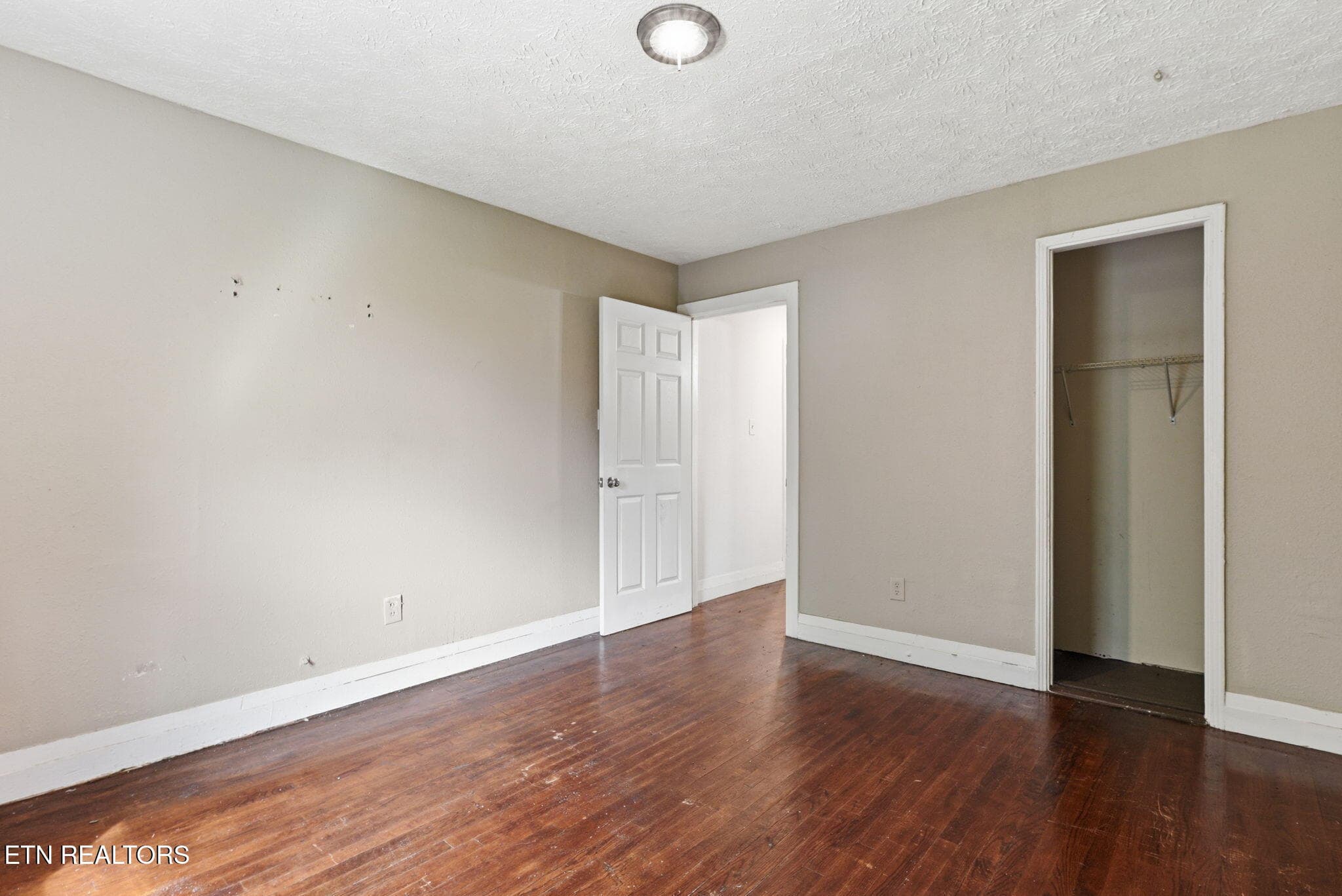 14-web-or-mls-Brown 2541 (14) - 2541 Brown Ave, Knoxville, TN 37917, Knoxville
