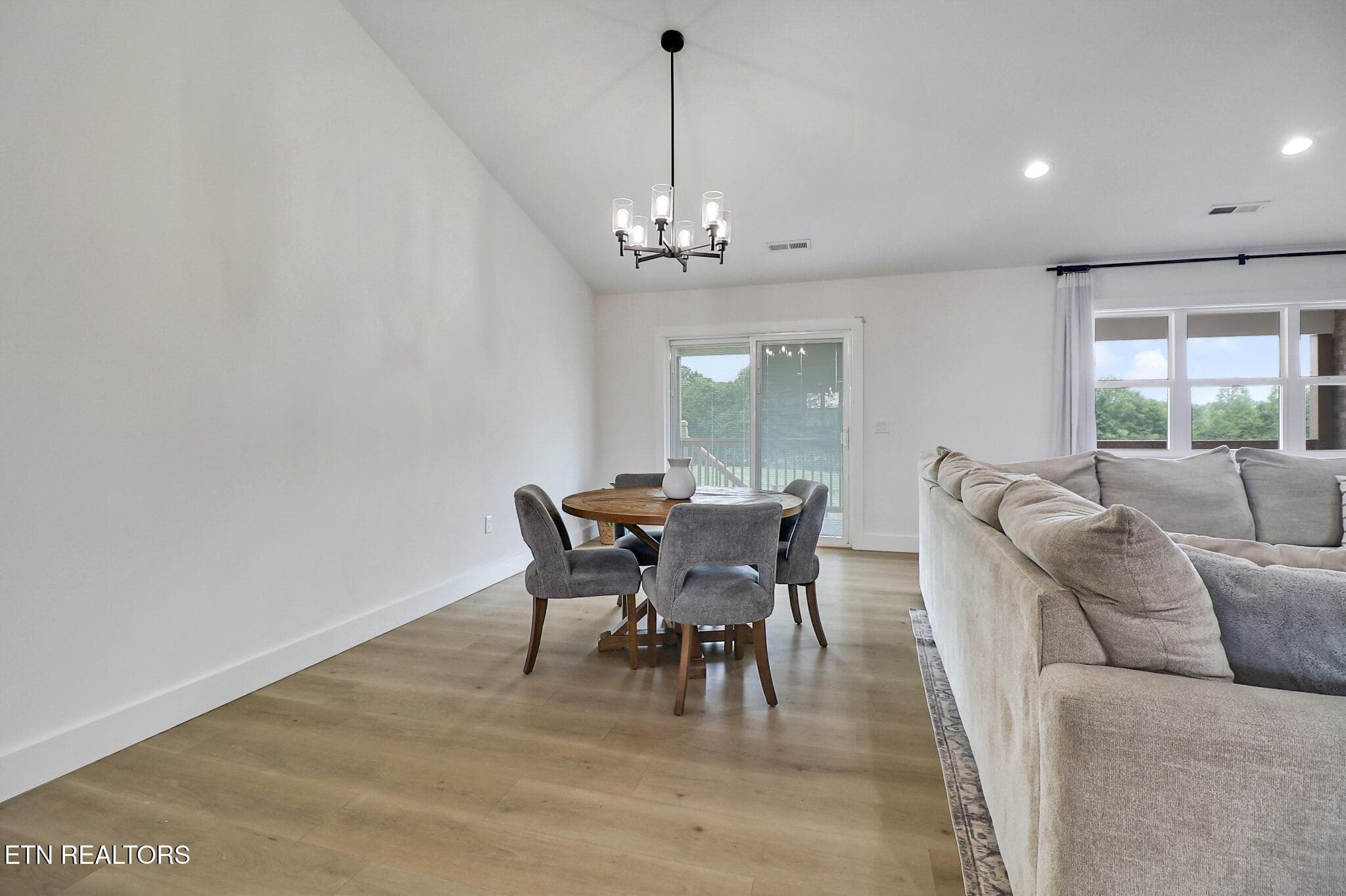 Dining Area - 322 Randolph Rd, Crossville, TN 38571