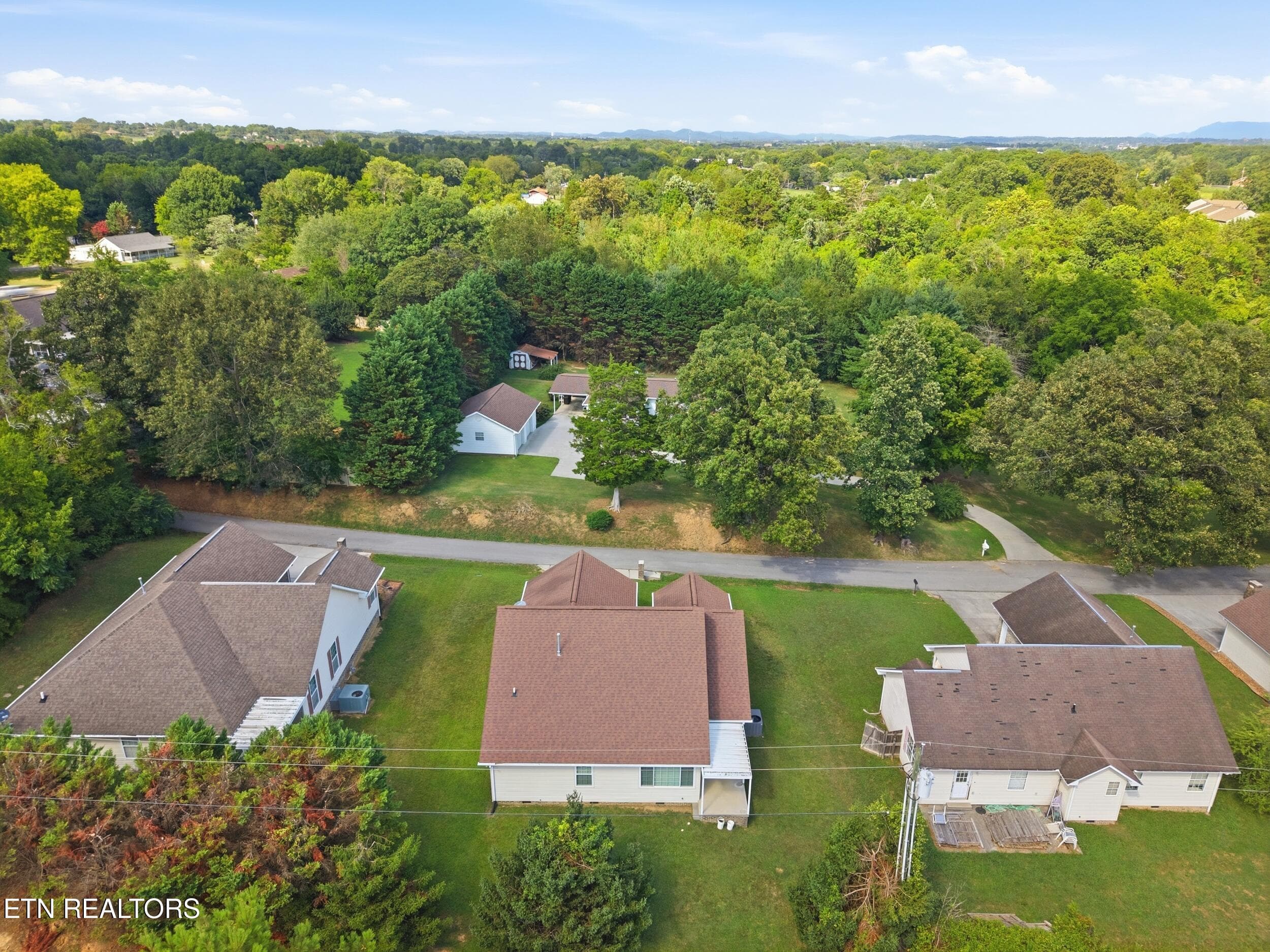 12_119 matthews rd, maryville, tn 37801_ - 119 Matthews Rd, Maryville, TN 37801