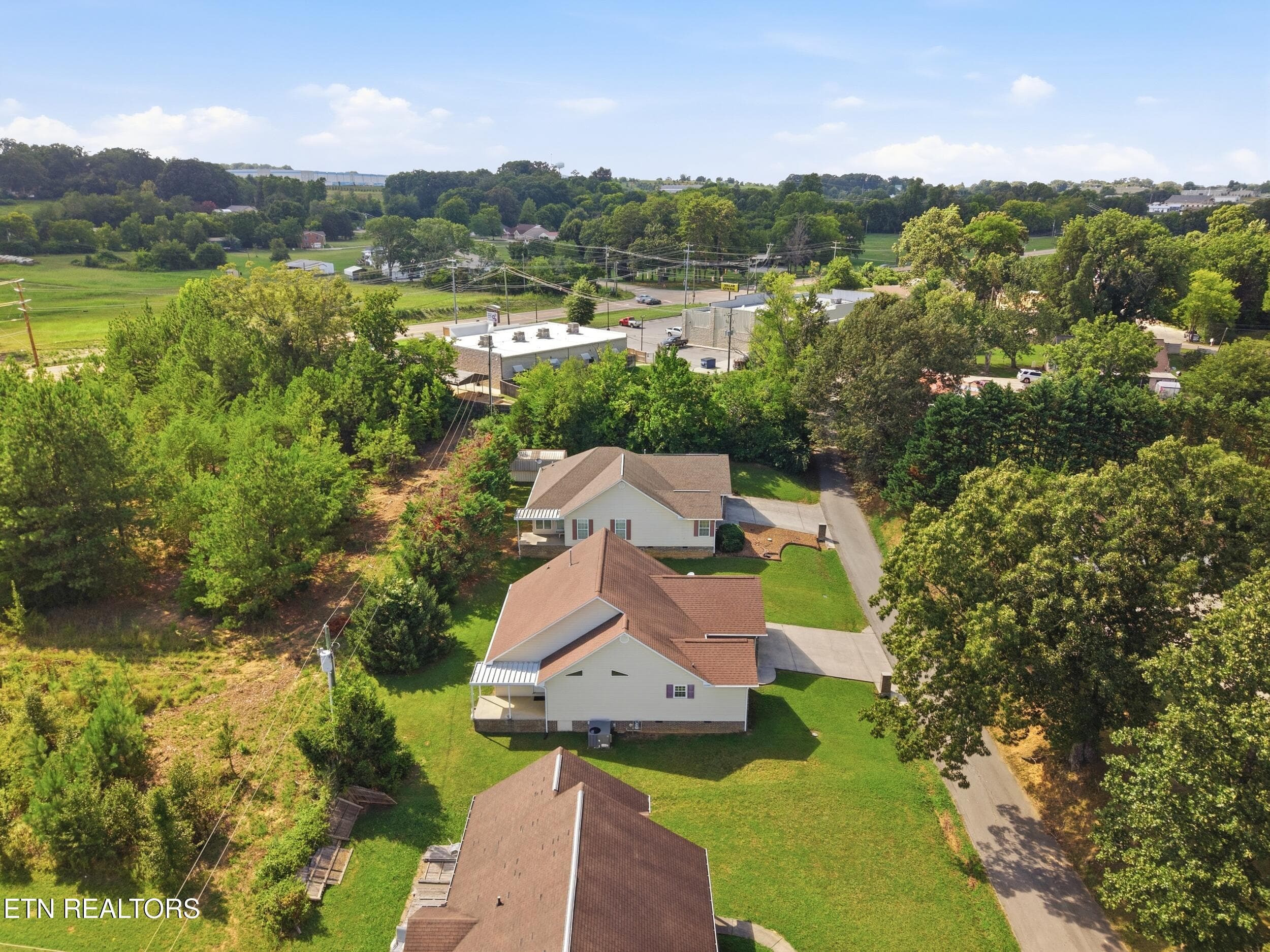 14_119 matthews rd, maryville, tn 37801_ - 119 Matthews Rd, Maryville, TN 37801
